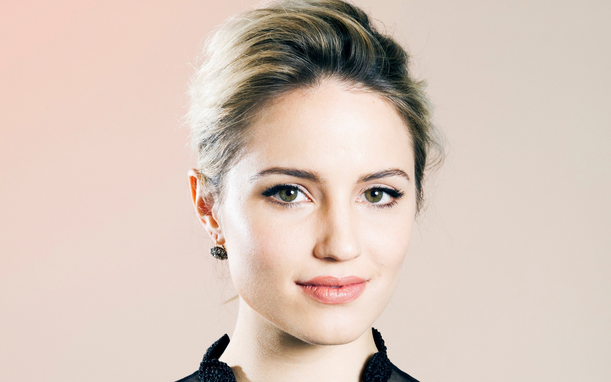 Dianna Agron Wallpapers