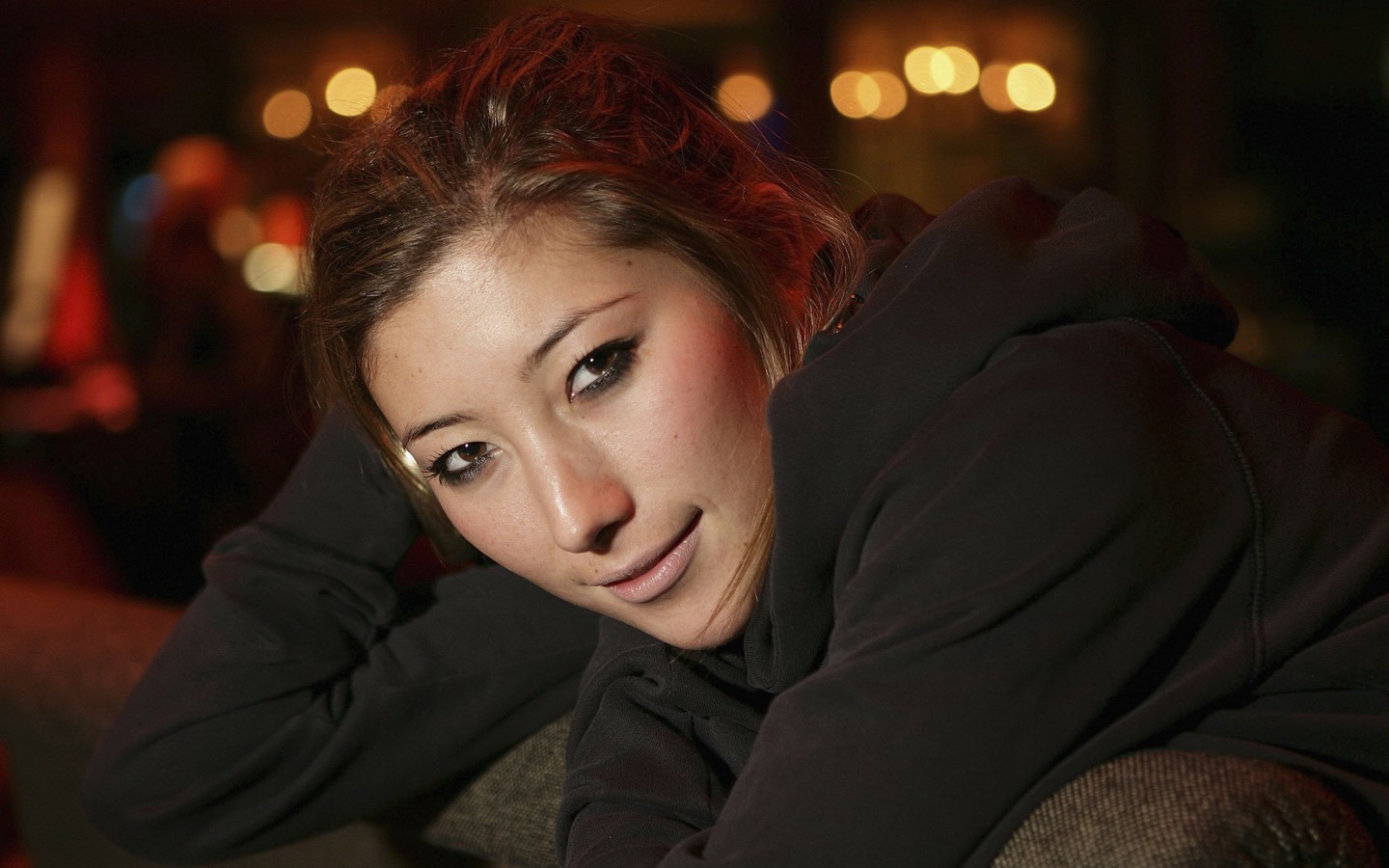 Dichen Lachman Altered Carbon Wallpapers