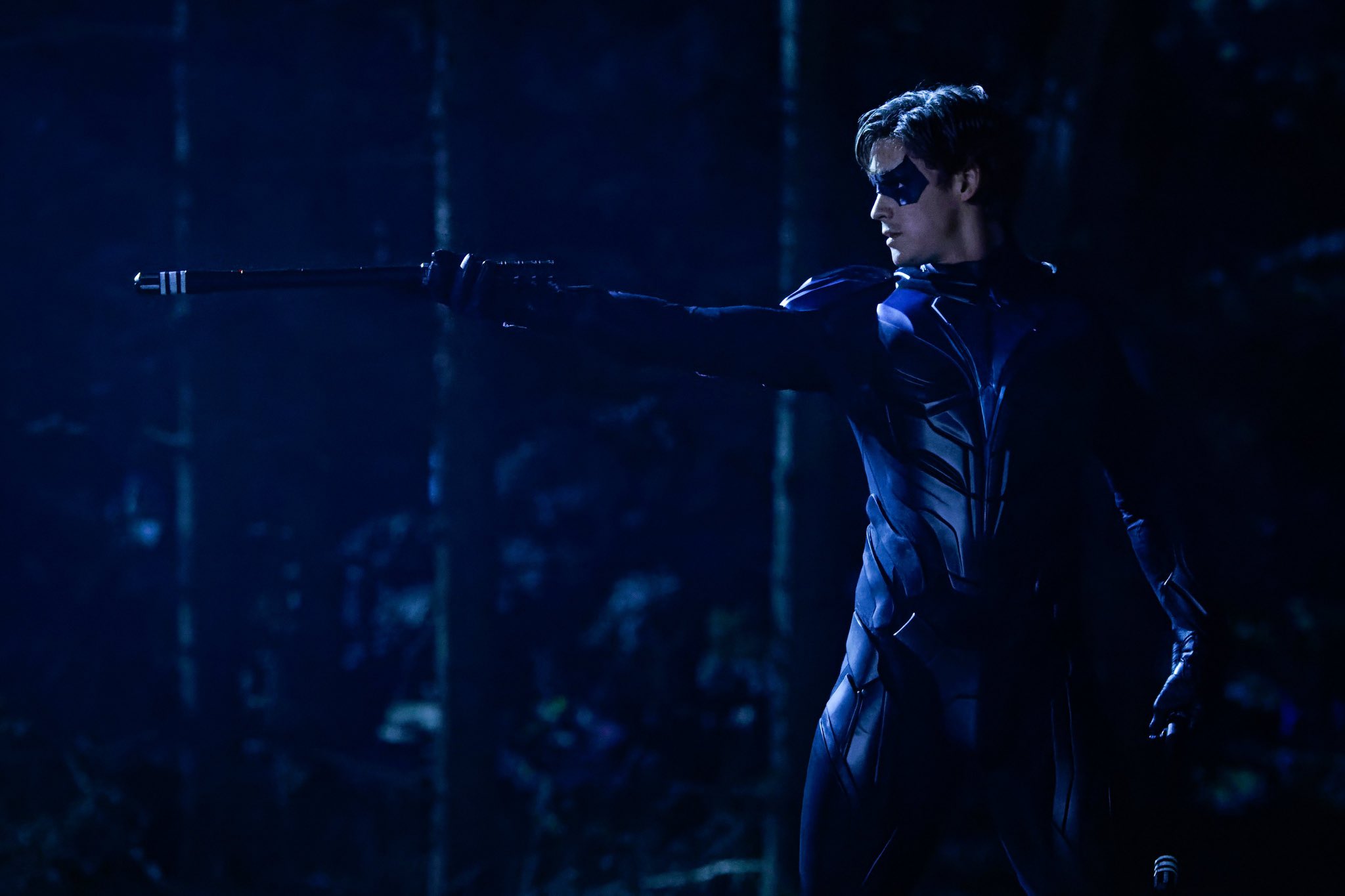 Dick Grayson As Nightwing In Titans Wallpapers