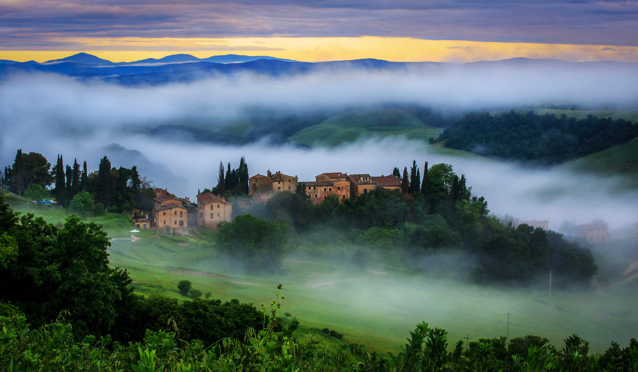 Dining In Tuscany Wallpapers