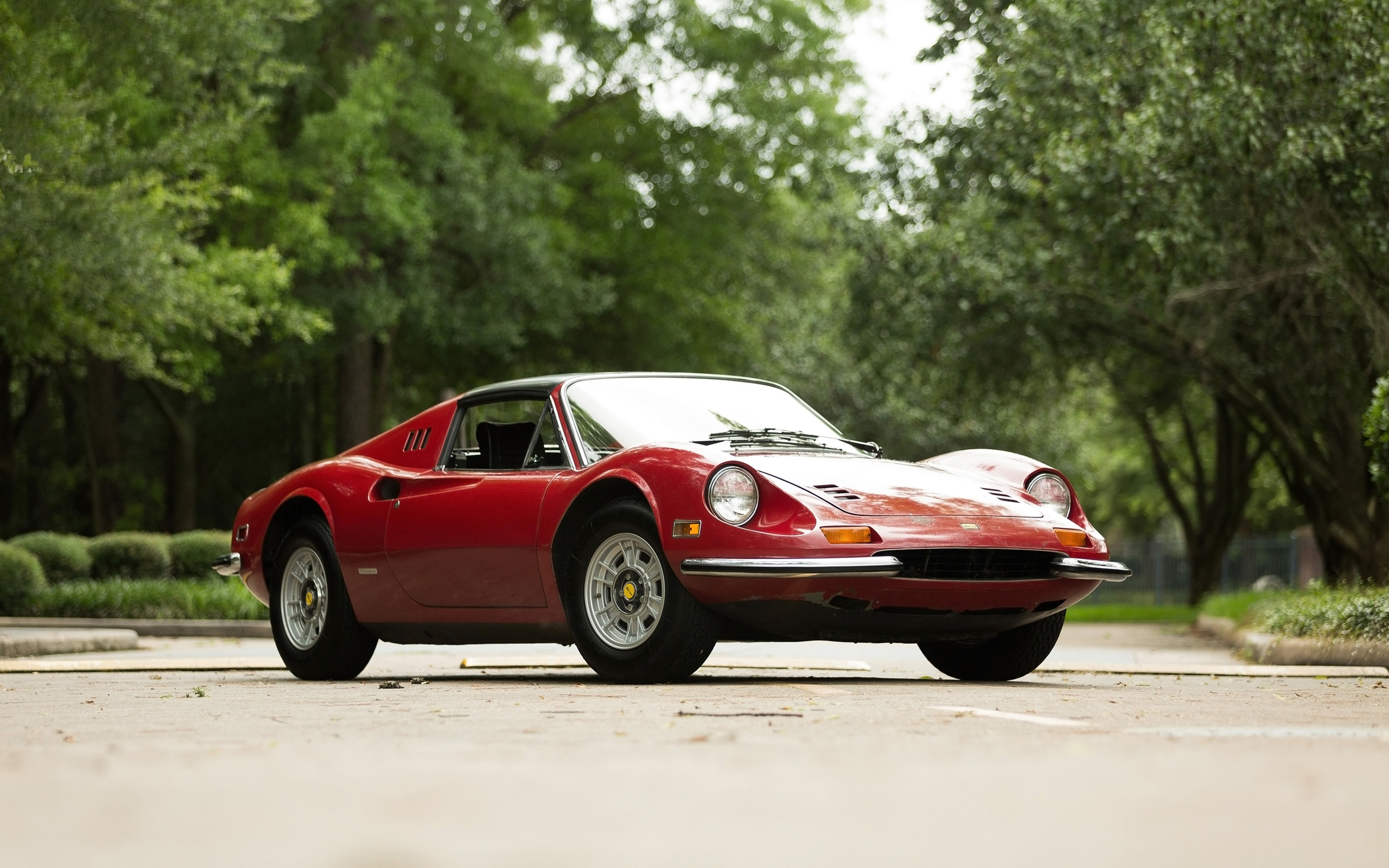 Dino 246 Gts Wallpapers