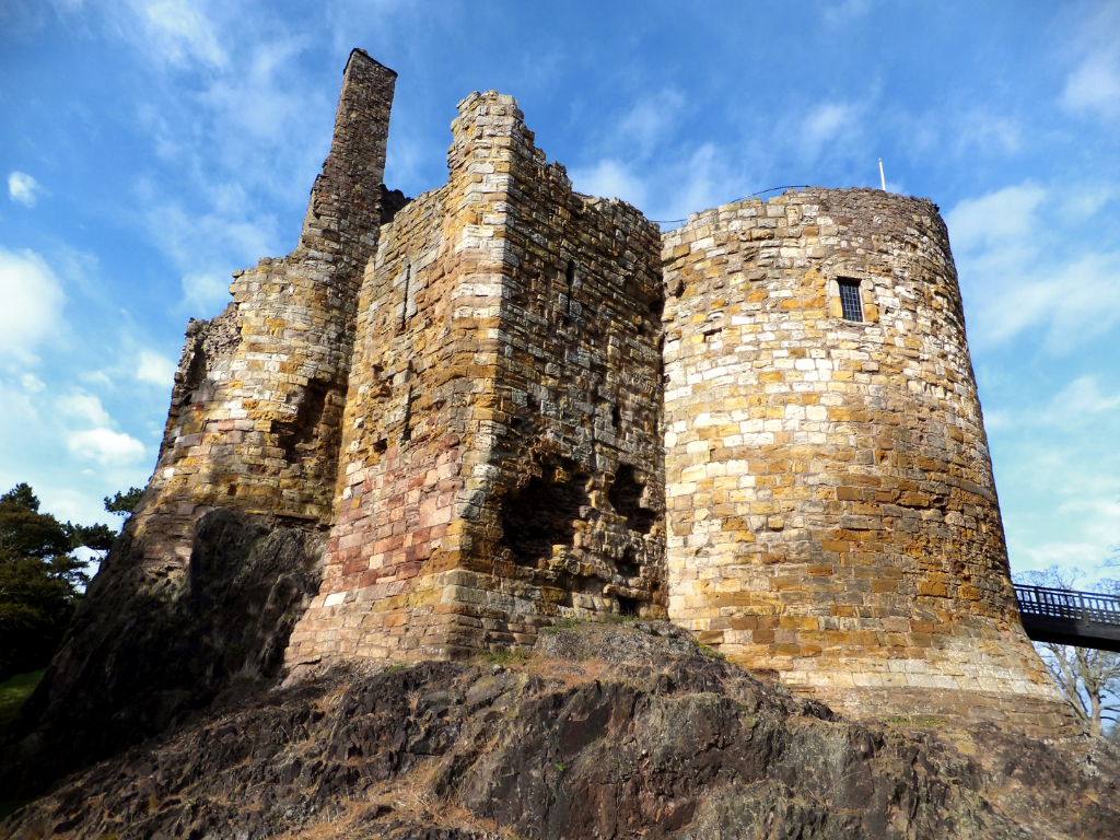 Dirleton Castle Wallpapers