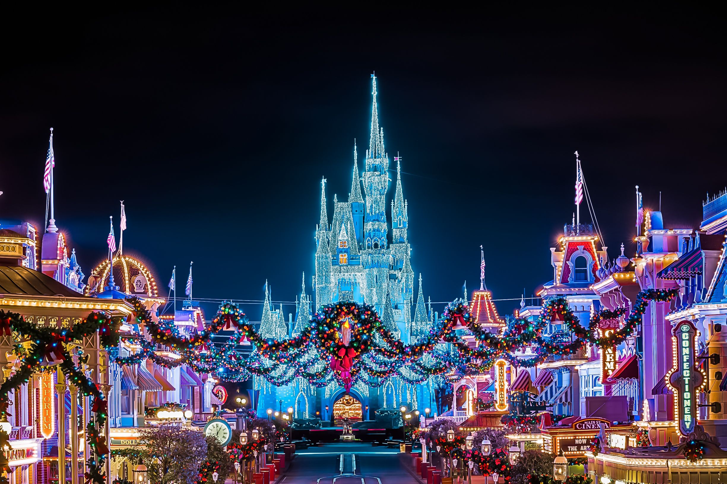 Disney Castle Christmas Wallpapers