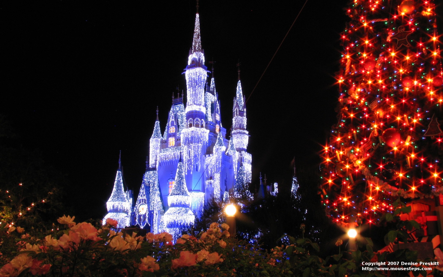 Disney Christmas Desktop Wallpapers