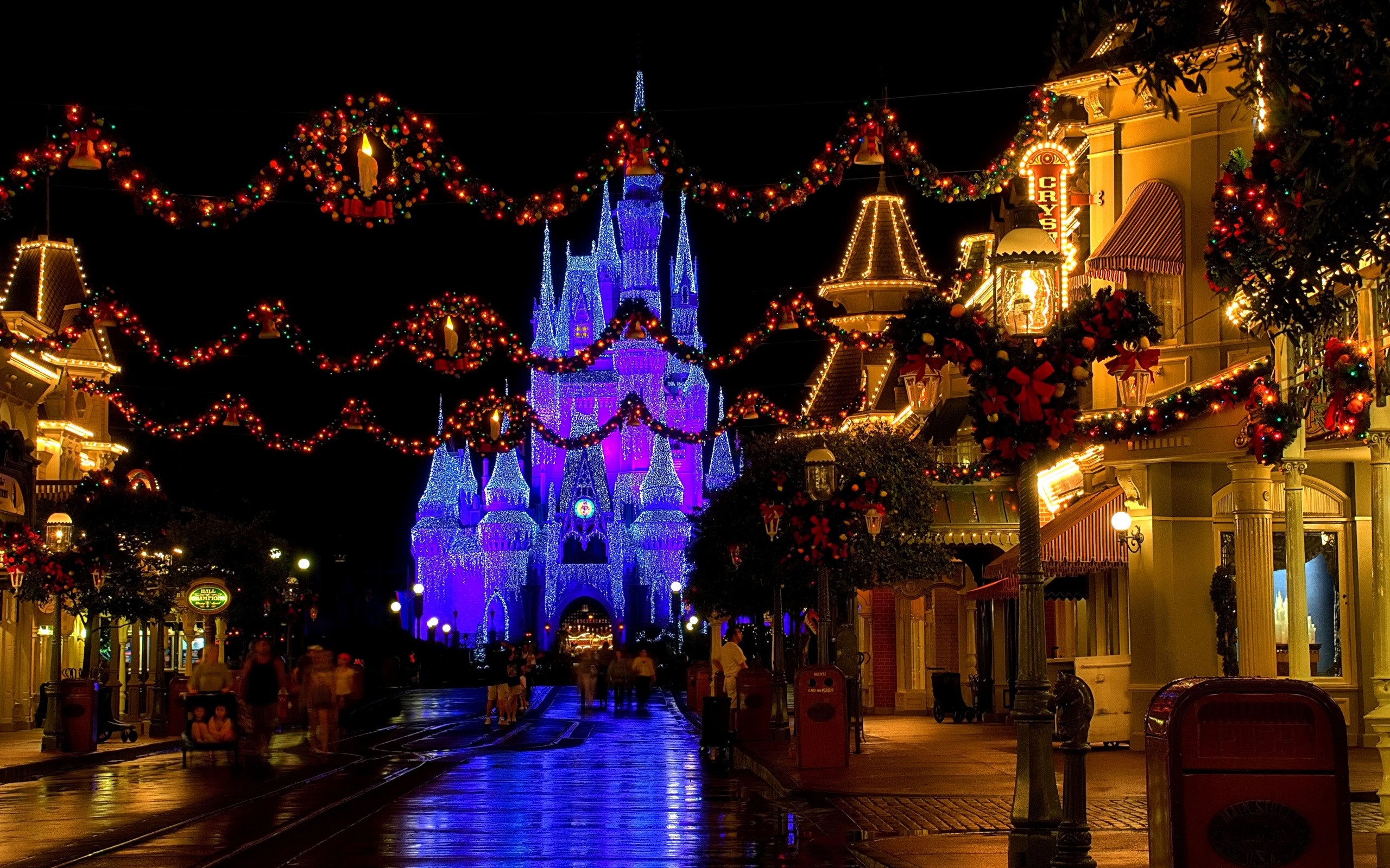 Disney Christmas Desktop Wallpapers