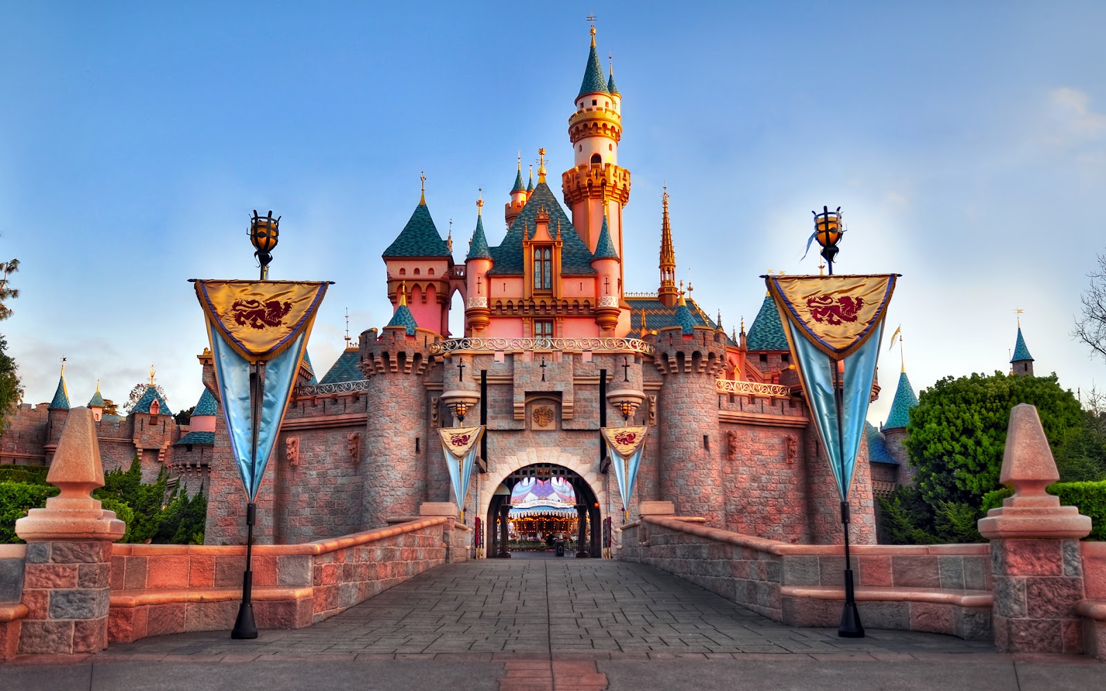 Disneyland California Wallpapers