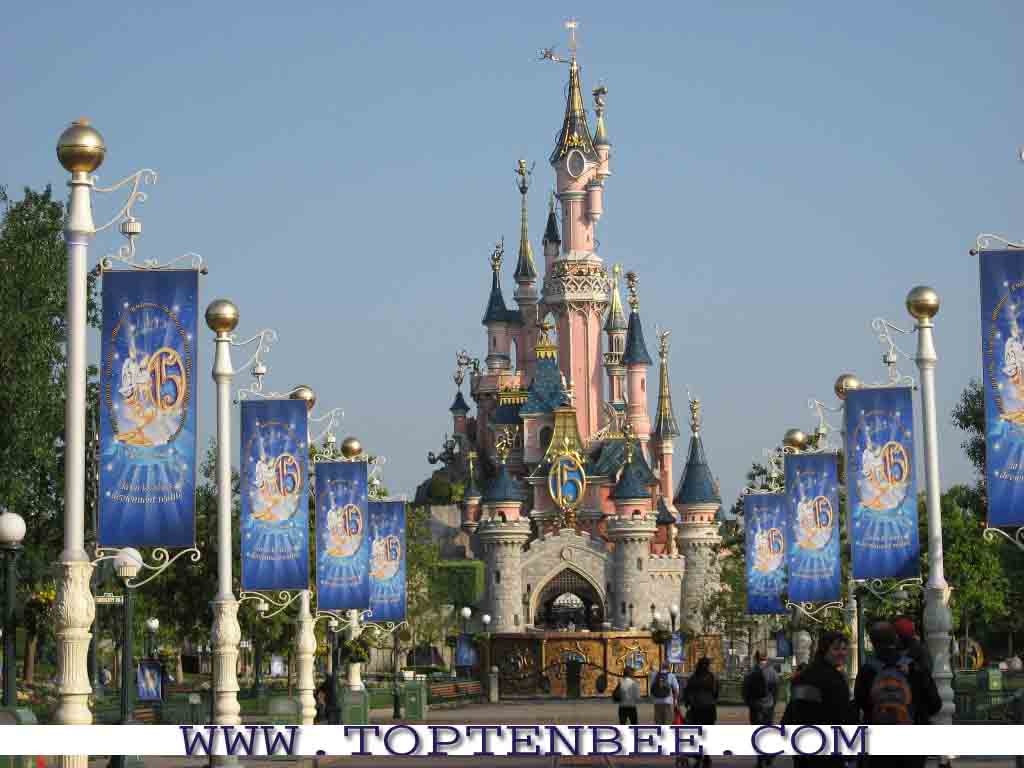 Disneyland Paris Wallpapers