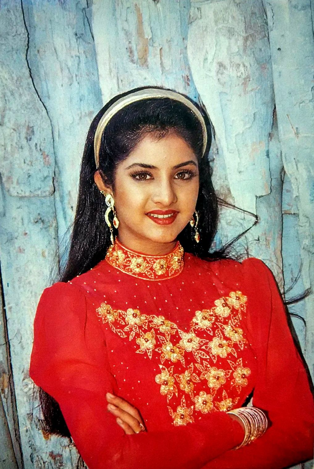 Divya Bharti Hot Wallpapers