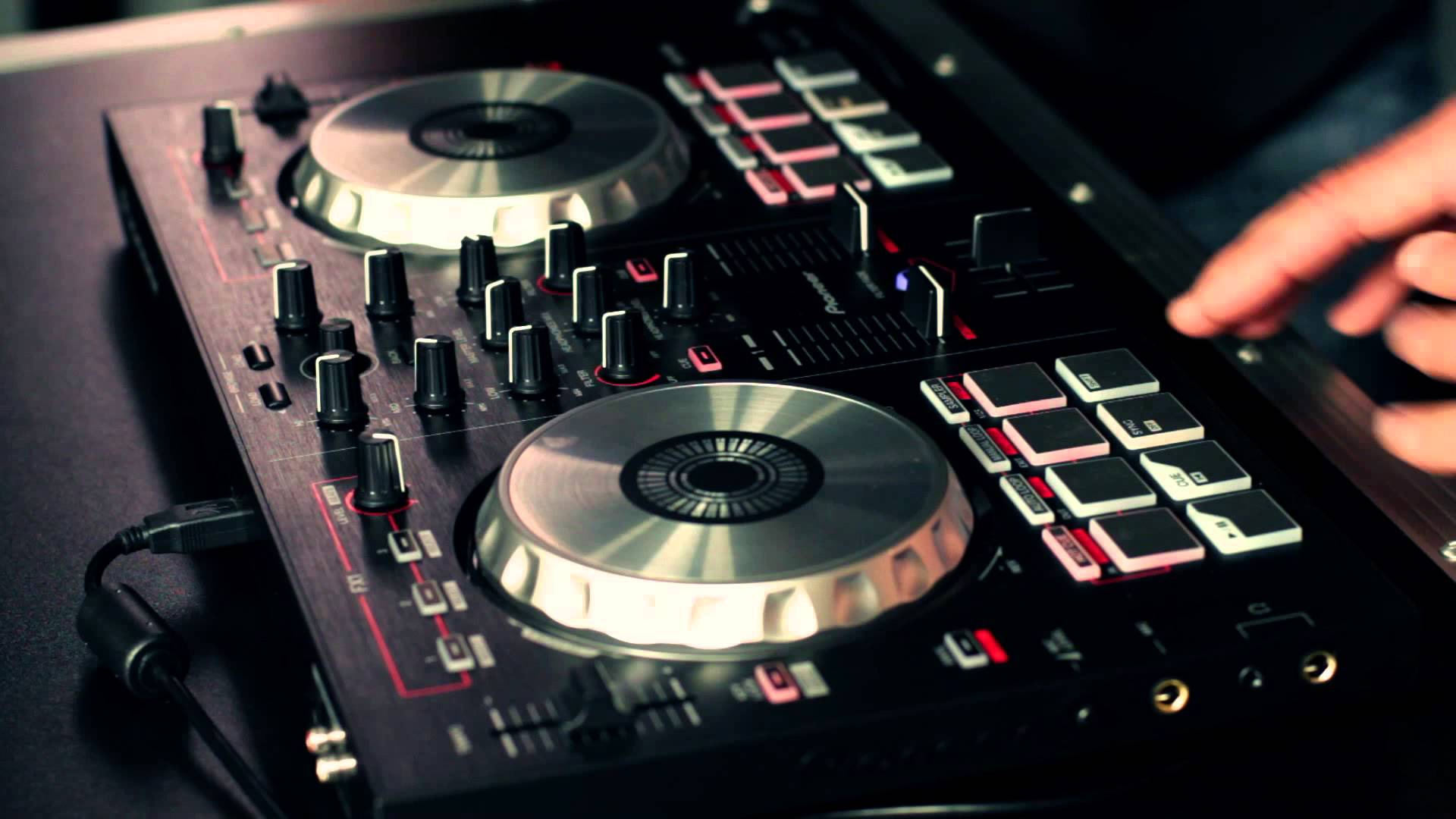 Dj Controller Wallpapers