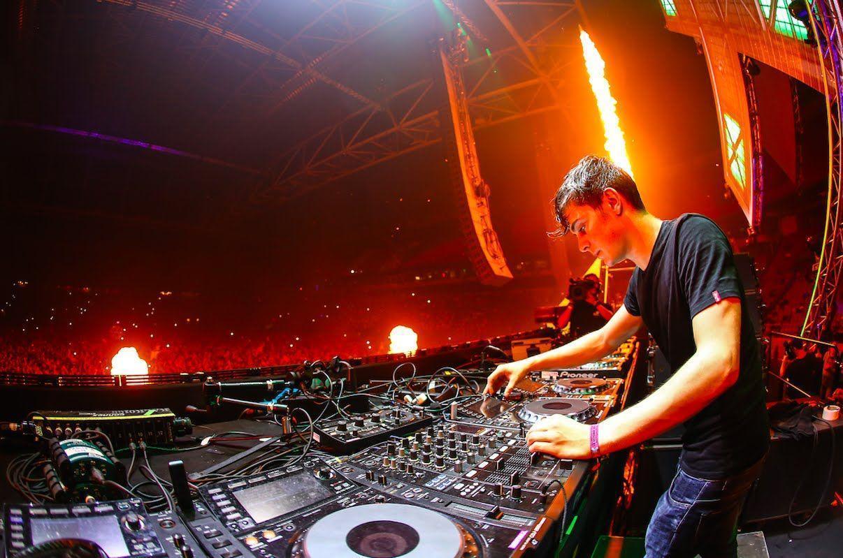 Dj Matrin Garrix Wallpapers