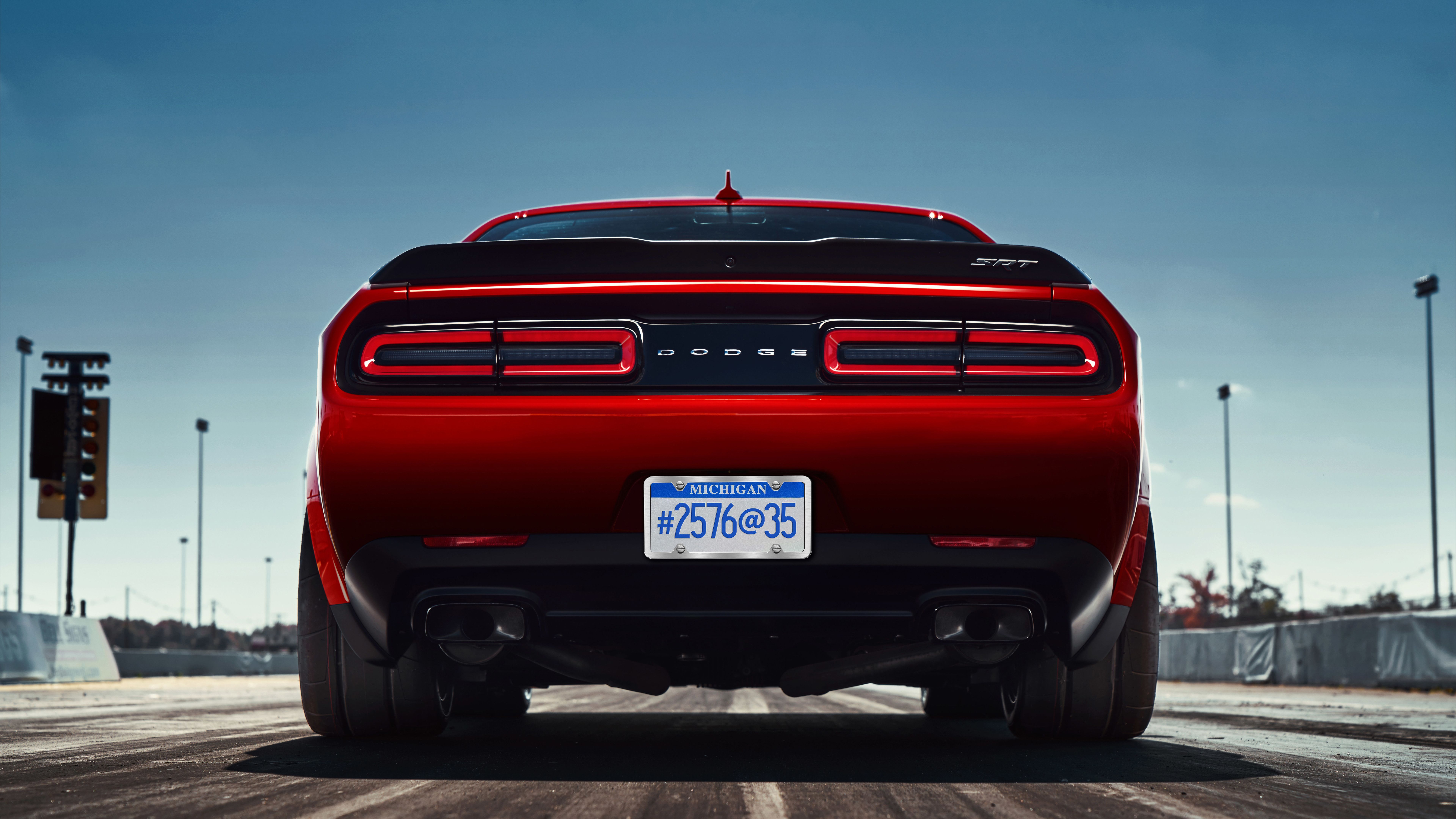 Dodge Challenger 4K Wallpapers