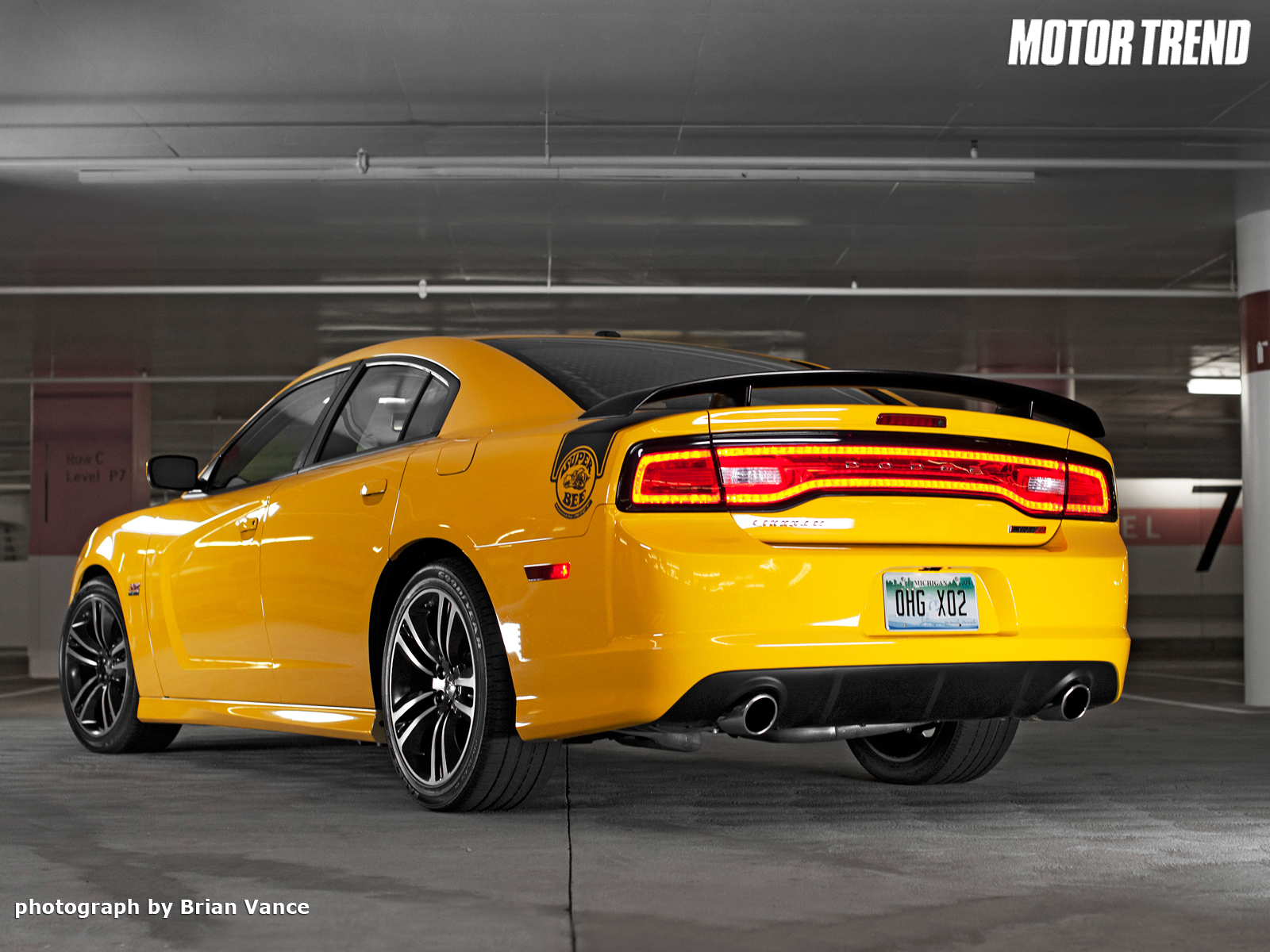 Dodge Charger Super Bee Wallpapers