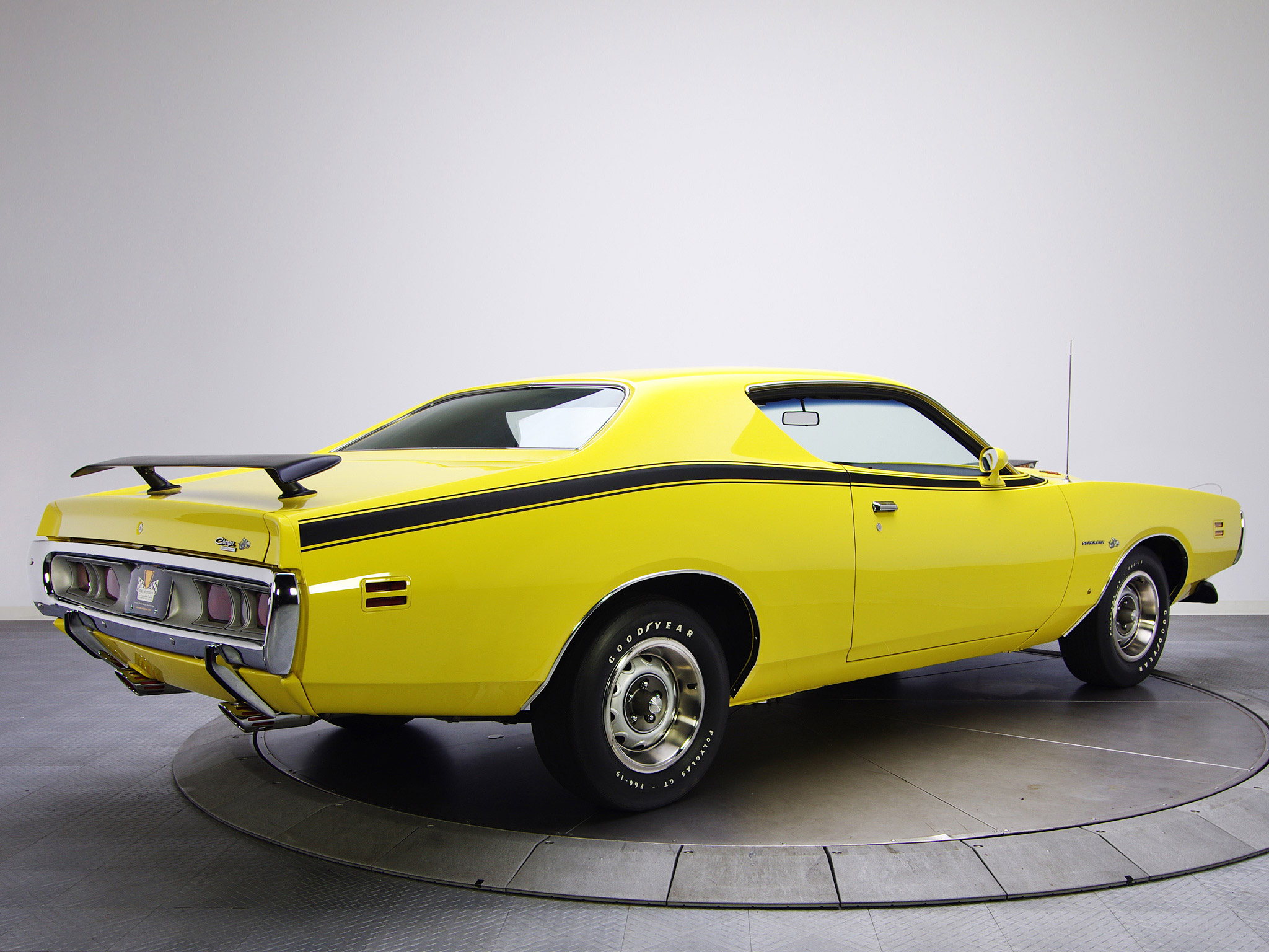 Dodge Charger Super Bee Wallpapers