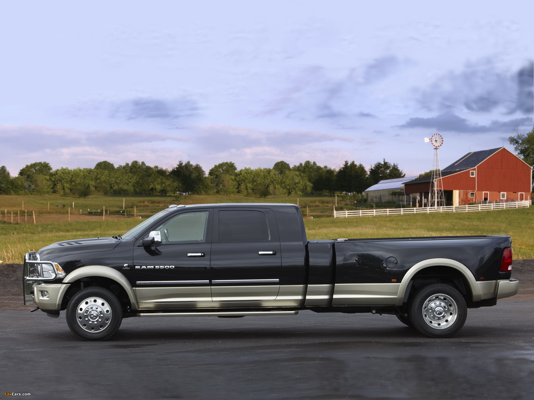 Dodge Ram 5500 Wallpapers