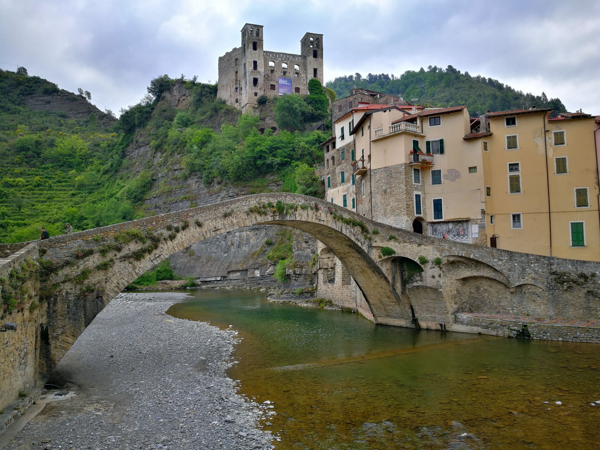 Dolceacqua Wallpapers