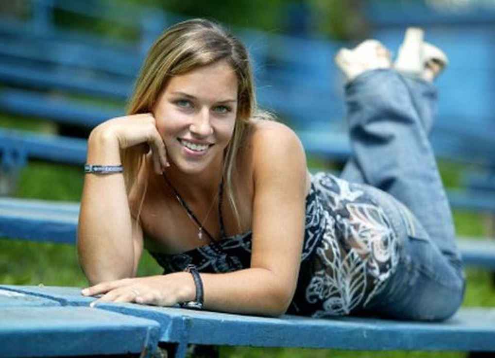 Dominika Cibulkova Wallpapers