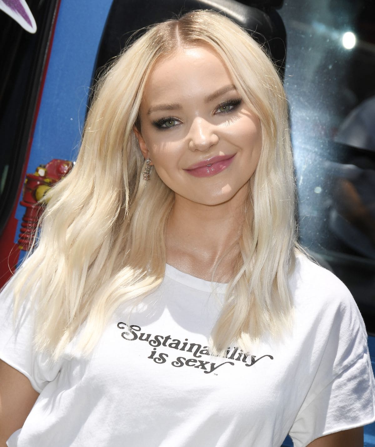 Dove Cameron 2019 Wallpapers