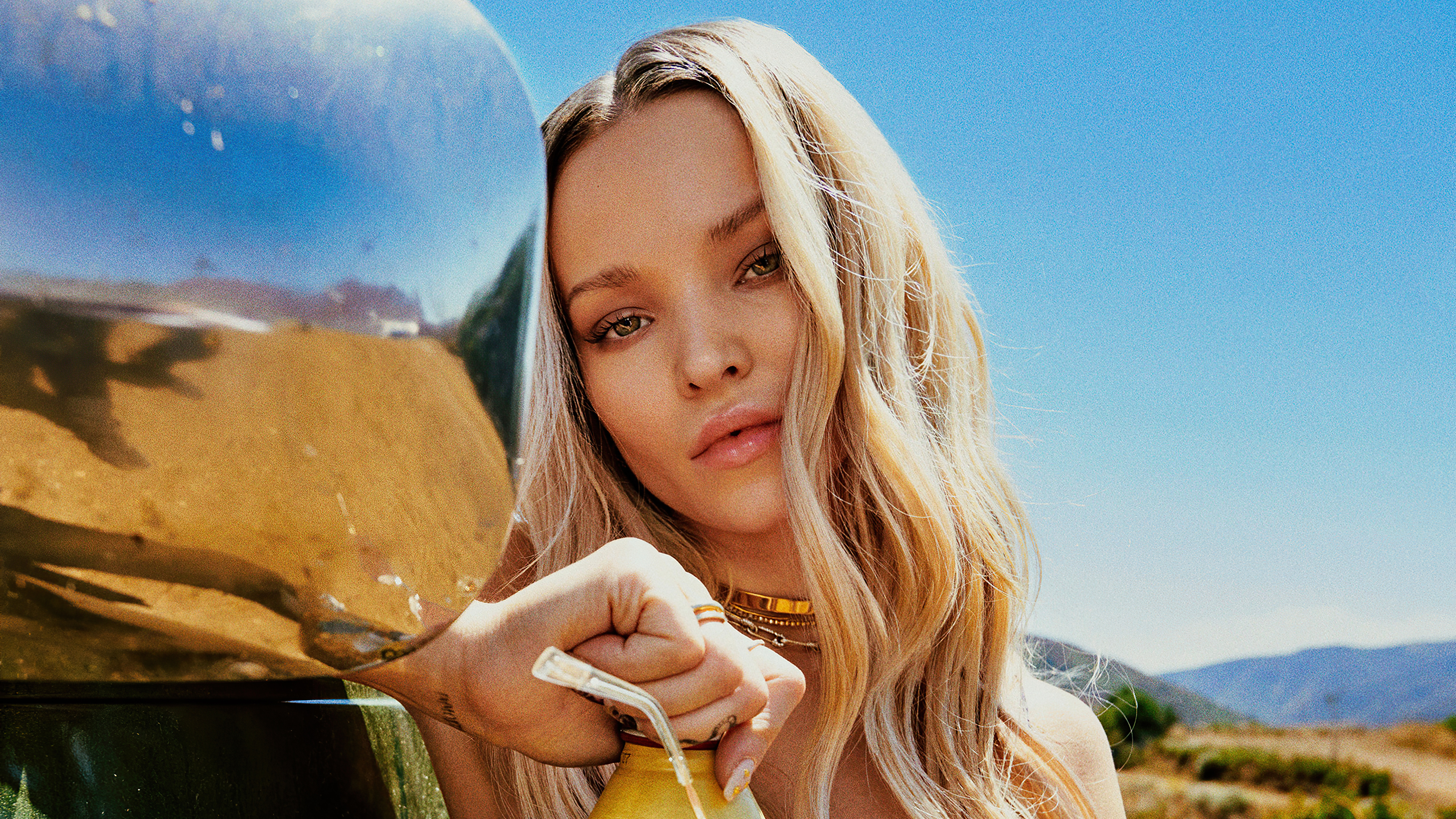 Dove Cameron 2020 Wallpapers