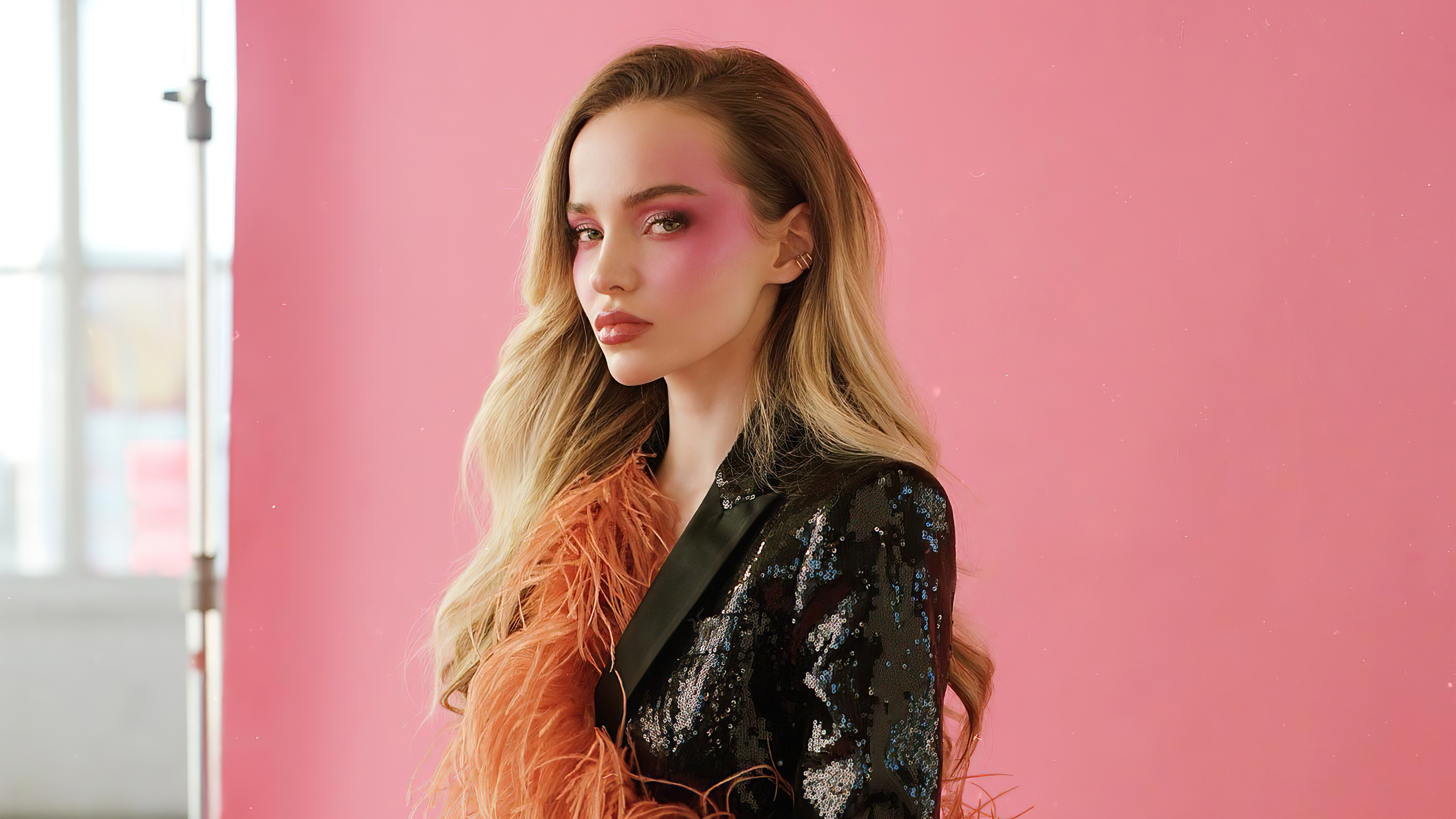 Dove Cameron New 2021 Wallpapers