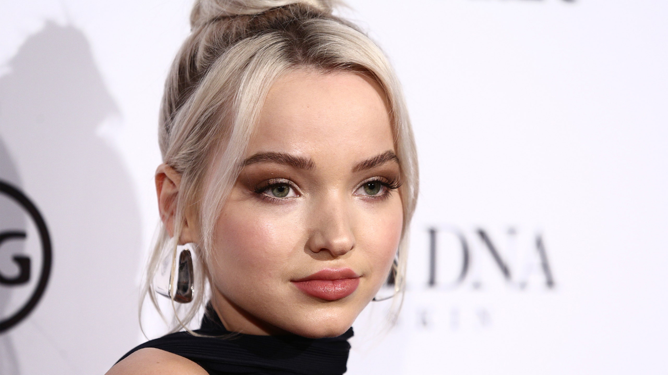 Dove Cameron Portrait 2018 Wallpapers