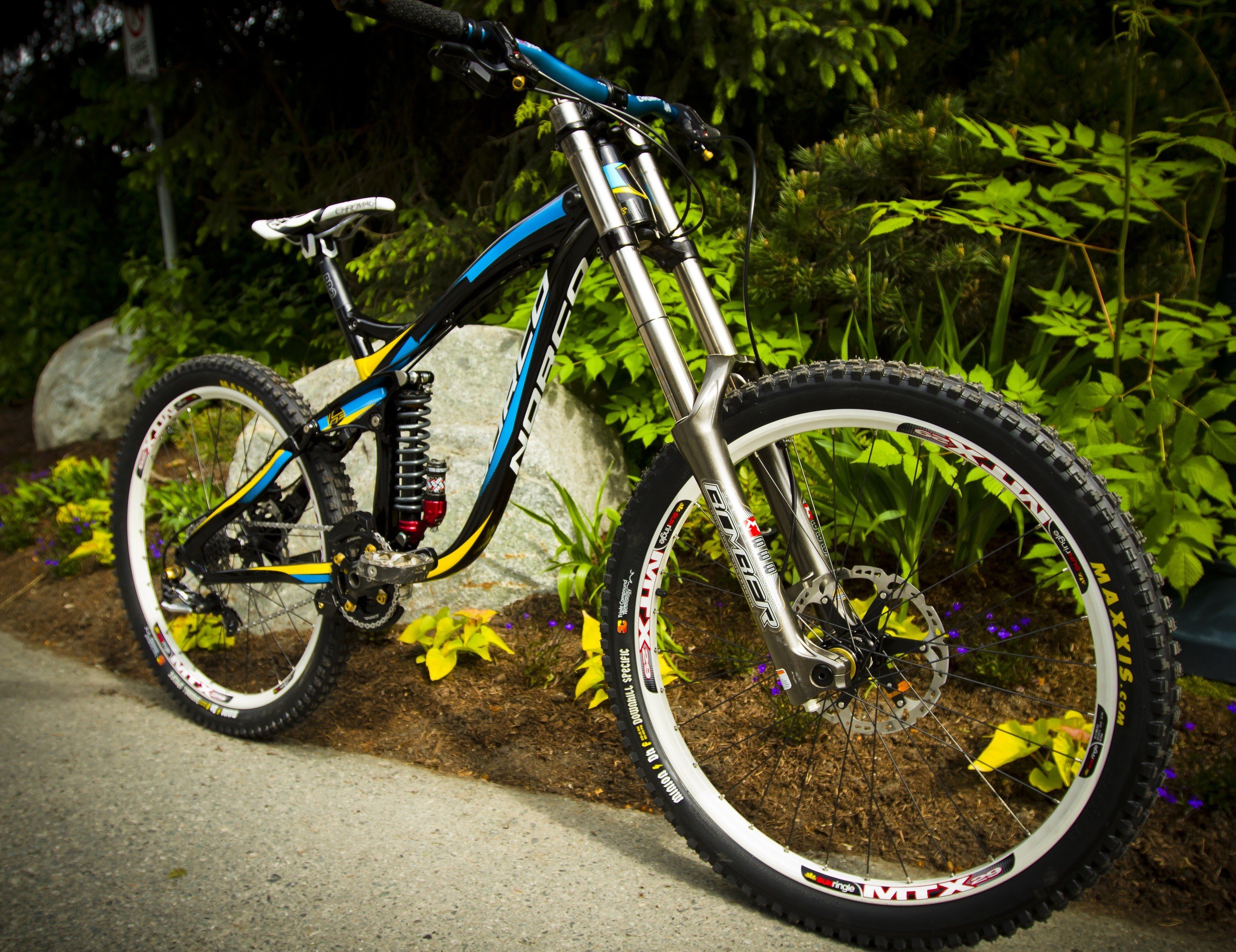 Downhill Mountain Biking Wallpapers