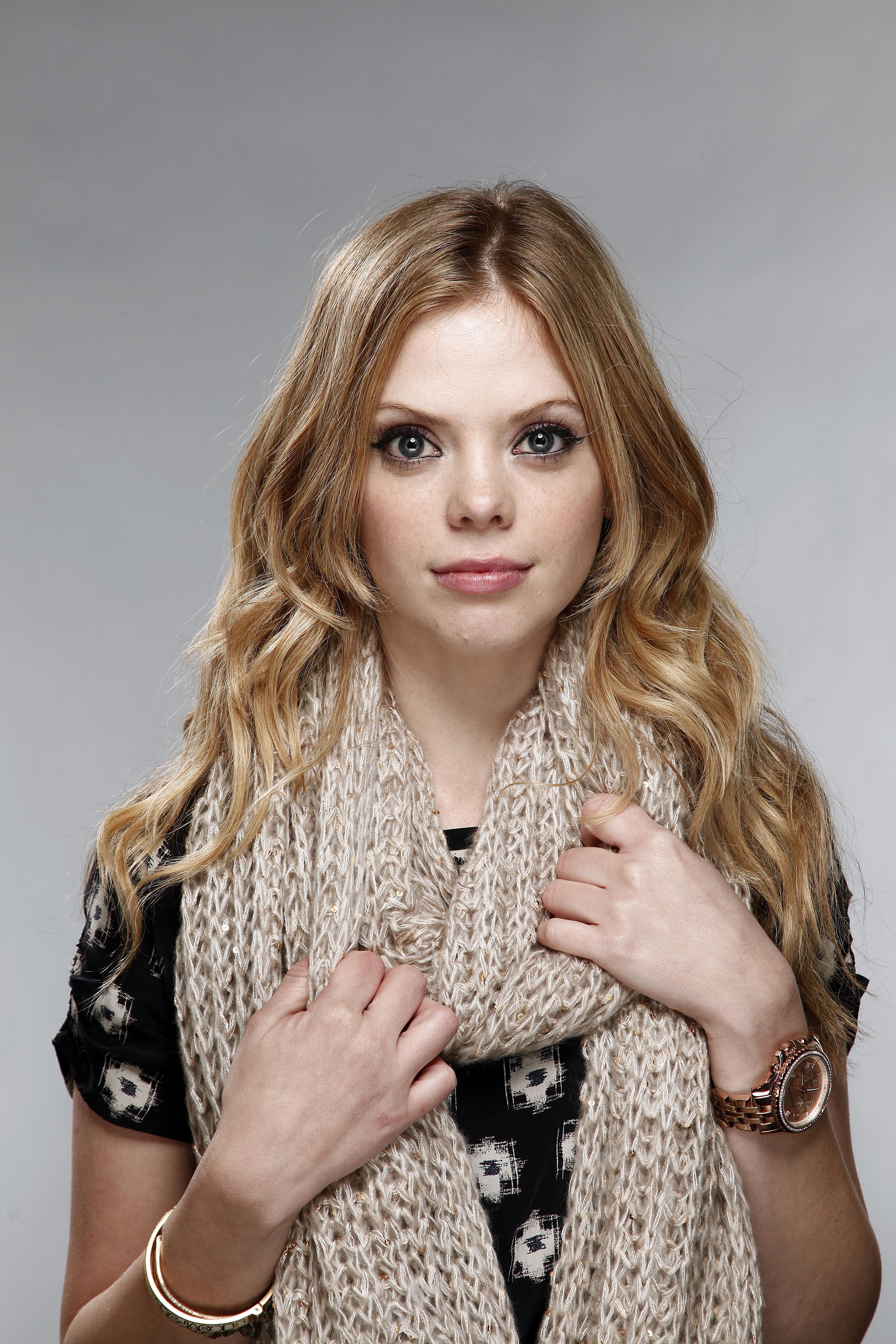 Dreama Walker Wallpapers