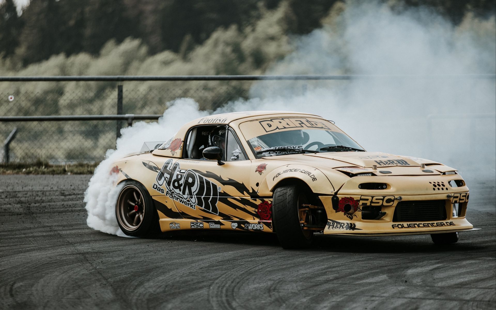 Drifting Wallpapers