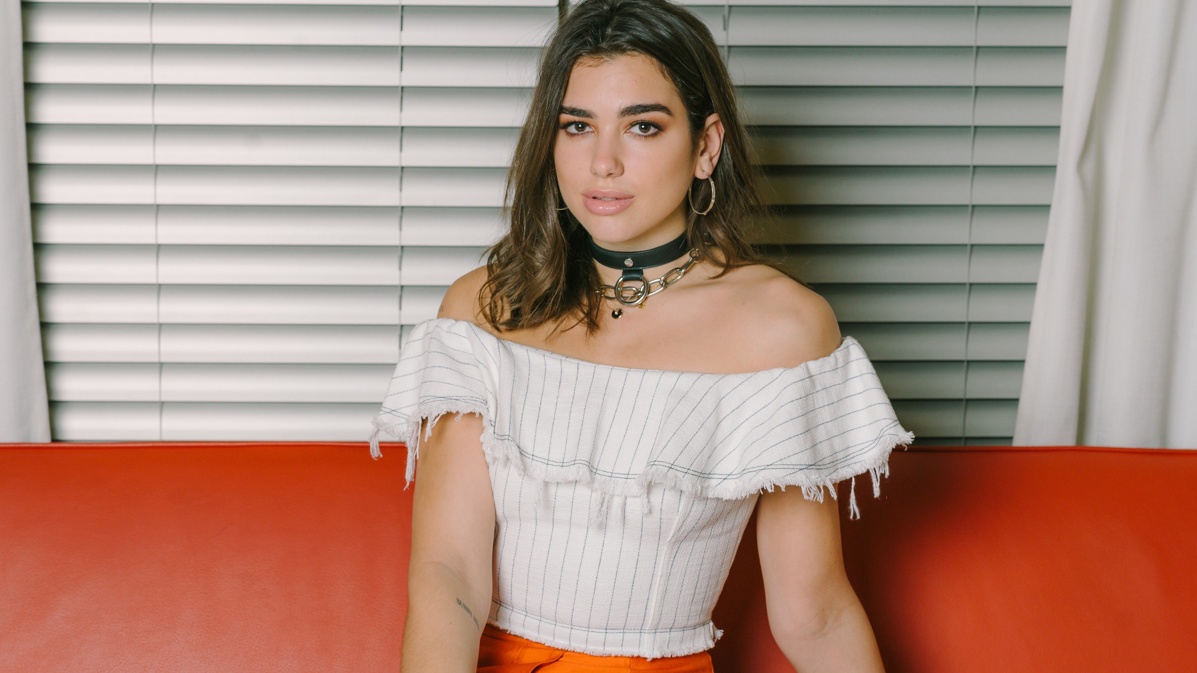 Dua Lipa 4K Wallpapers