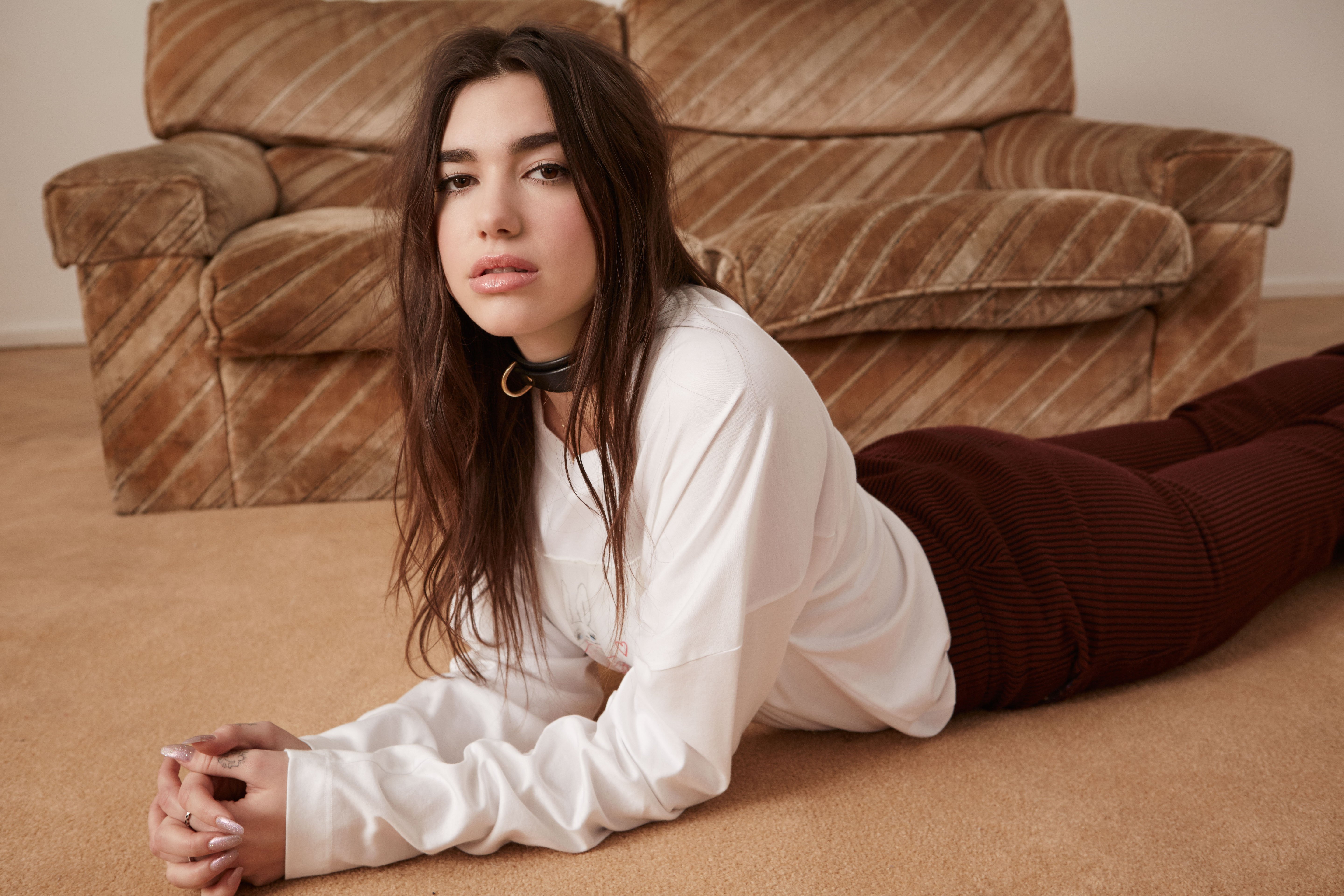 Dua Lipa Hot Wallpapers