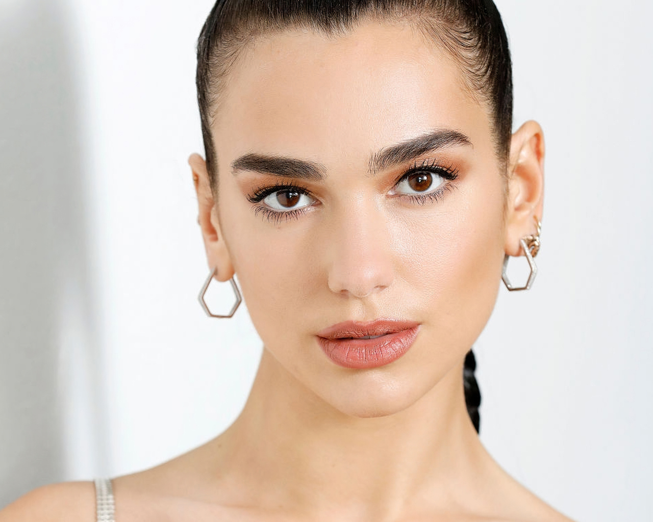 Dua Lipa Portrait For Teen Vogue Wallpapers