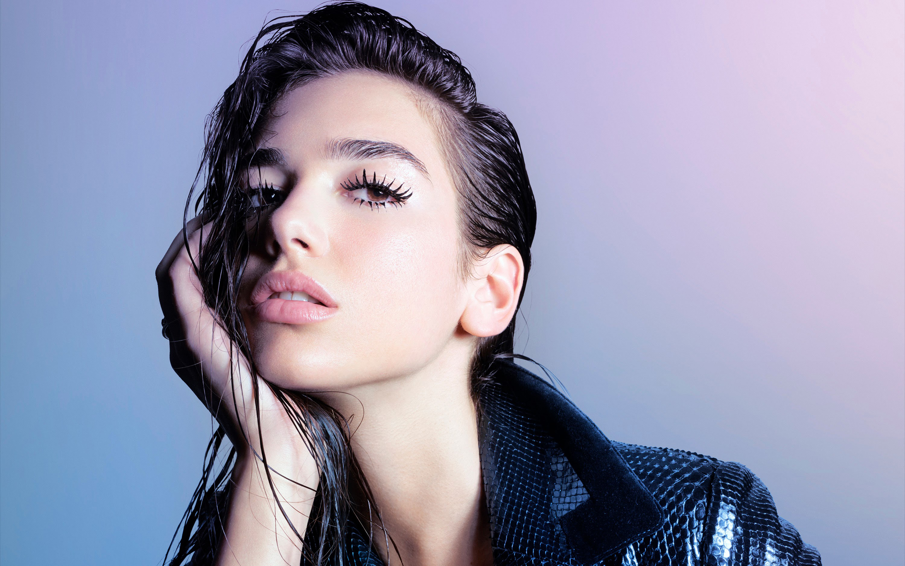 Dua Lipa Portrait Wallpapers