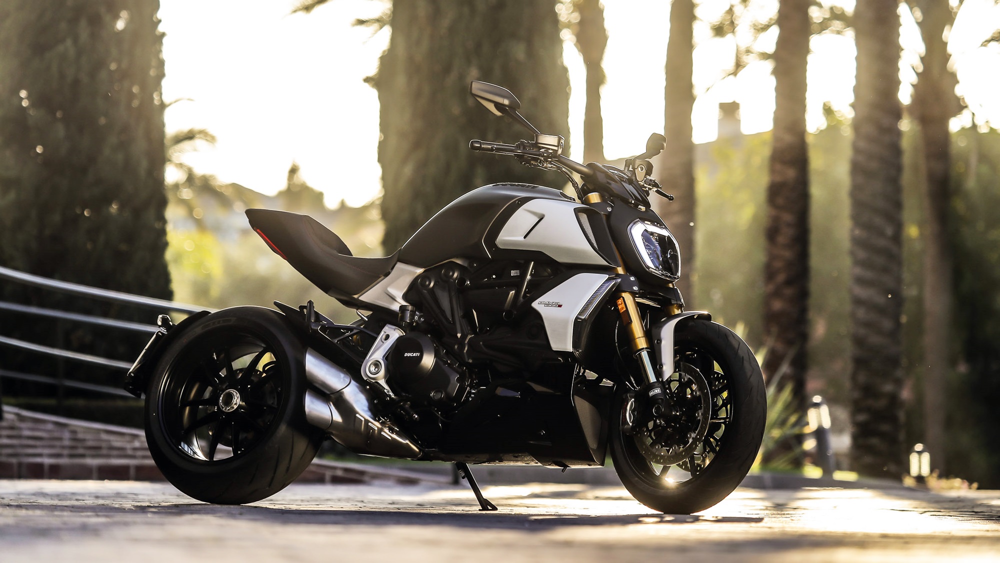 Ducati Diavel Wallpapers