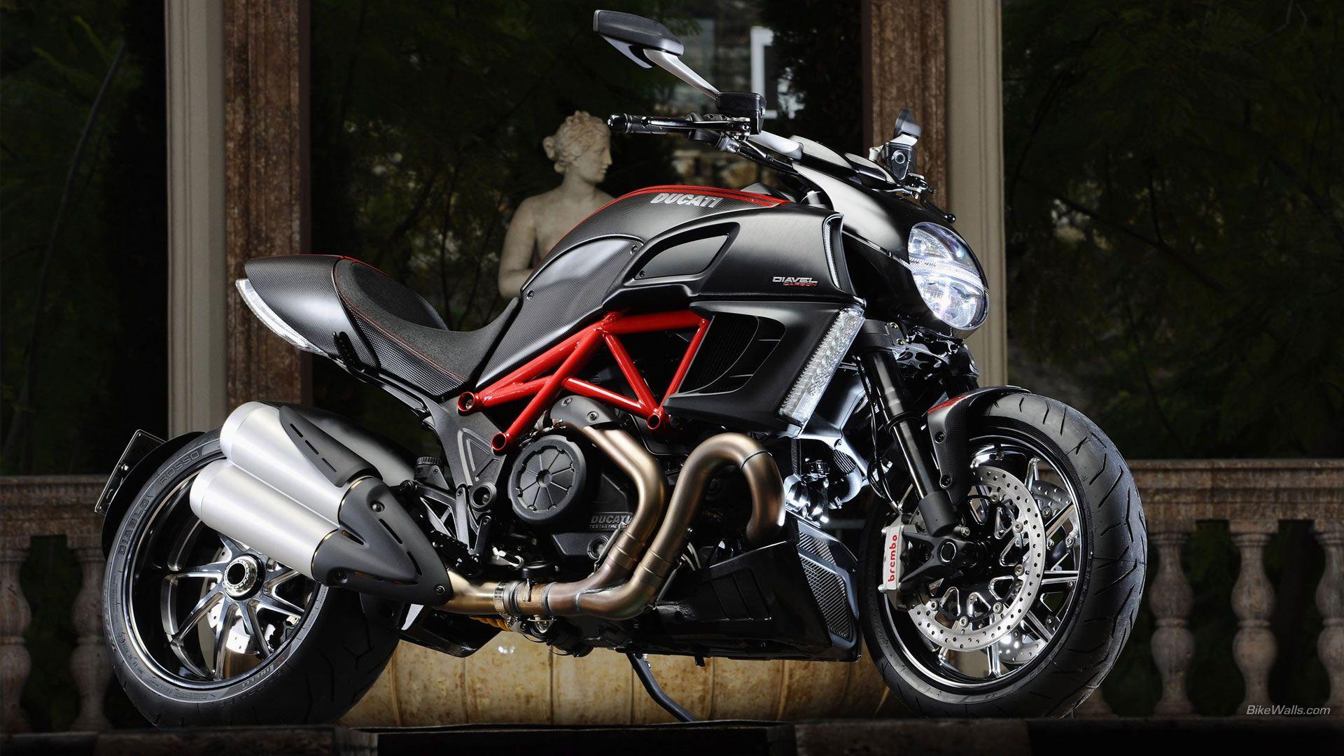 Ducati Diavel Wallpapers