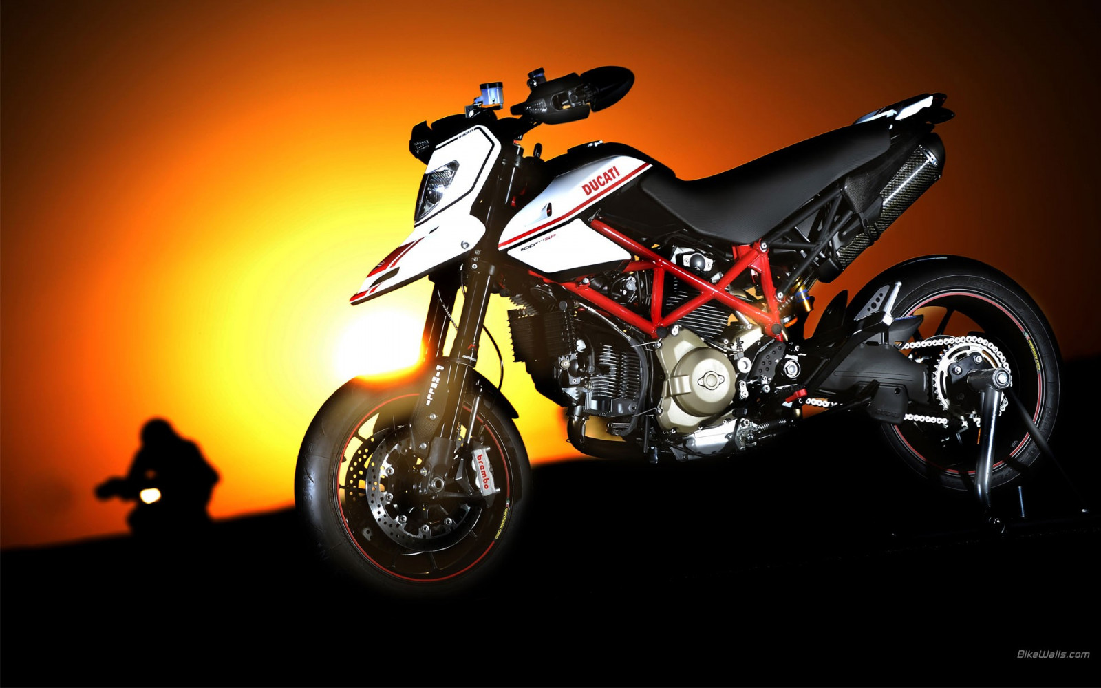 Ducati Hypermotard Wallpapers