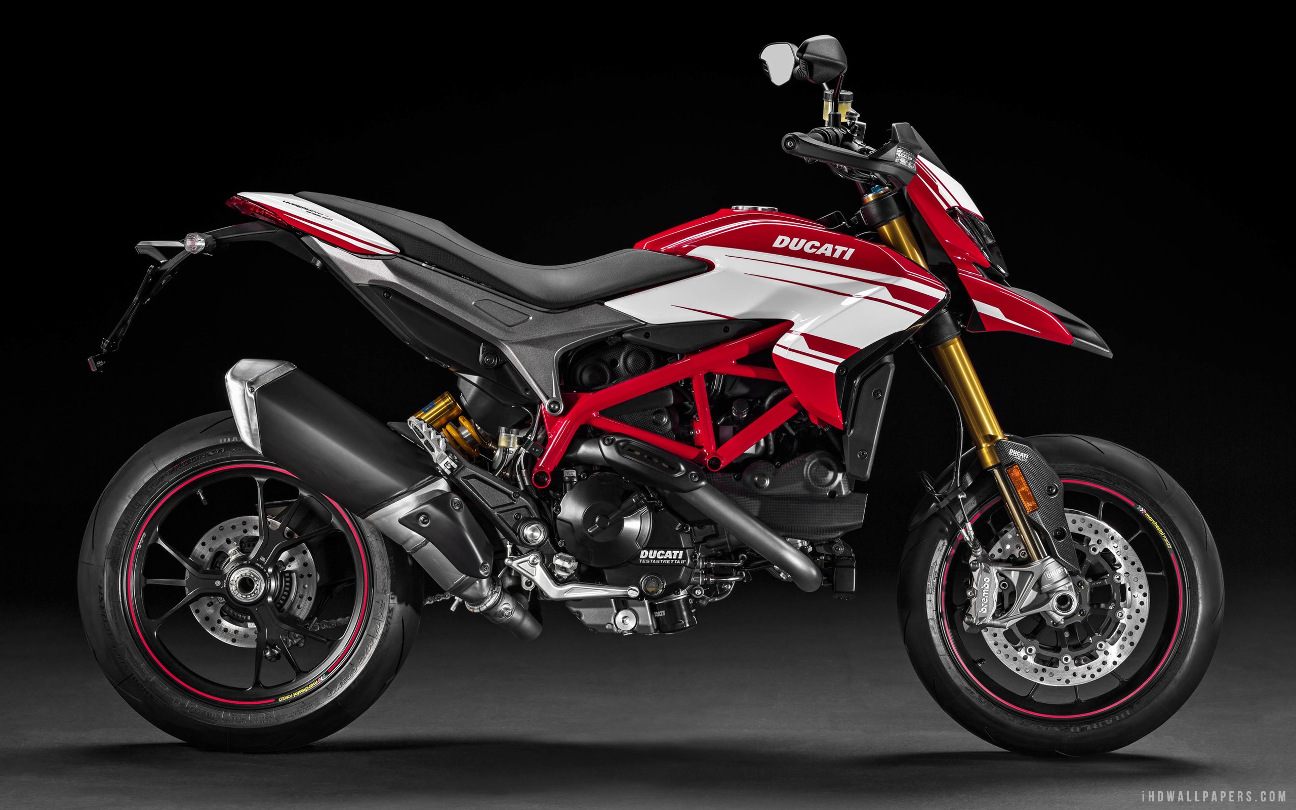 Ducati Hyperstrada Wallpapers