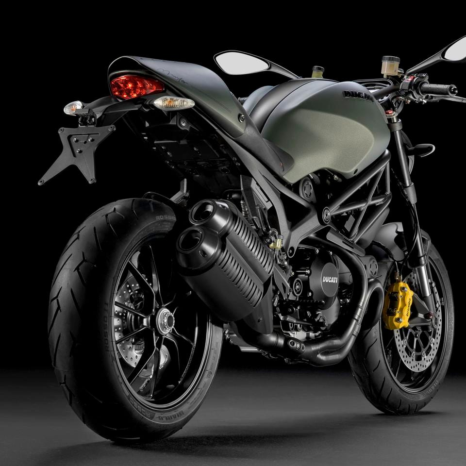 Ducati Monster 1100 Evo Wallpapers