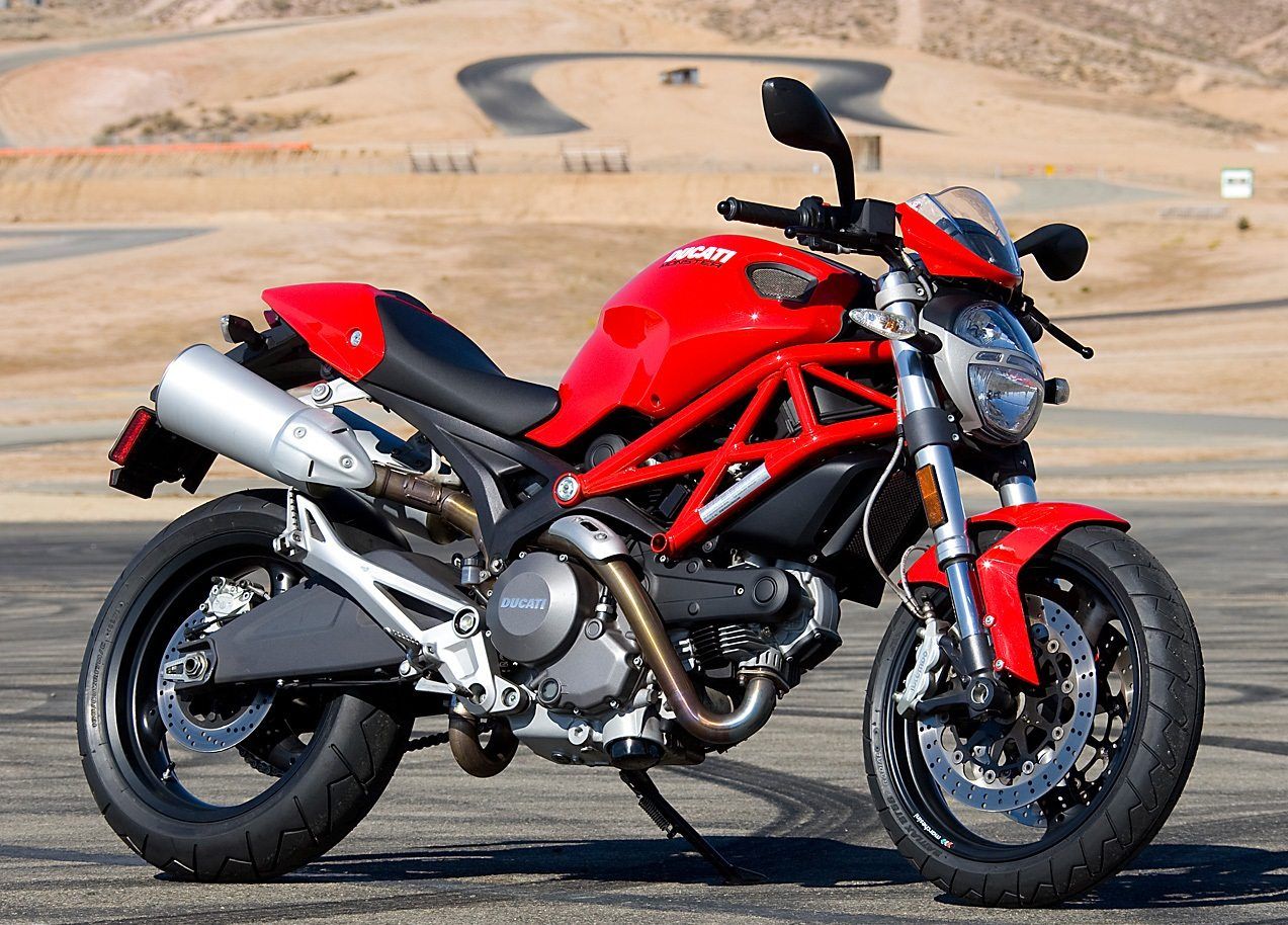 Ducati Monster 696 Wallpapers