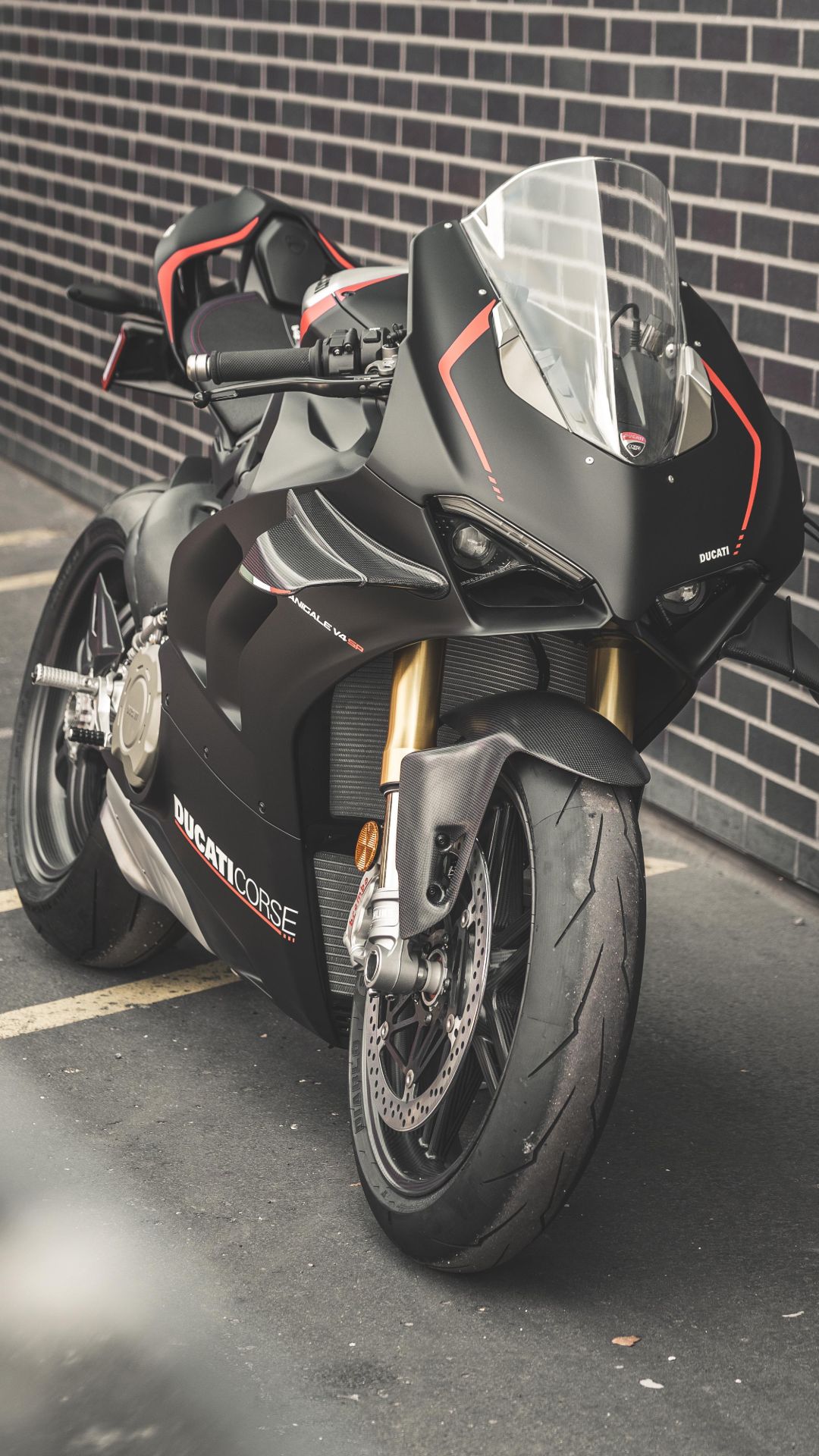 Ducati Panigale V4 Black Wallpapers