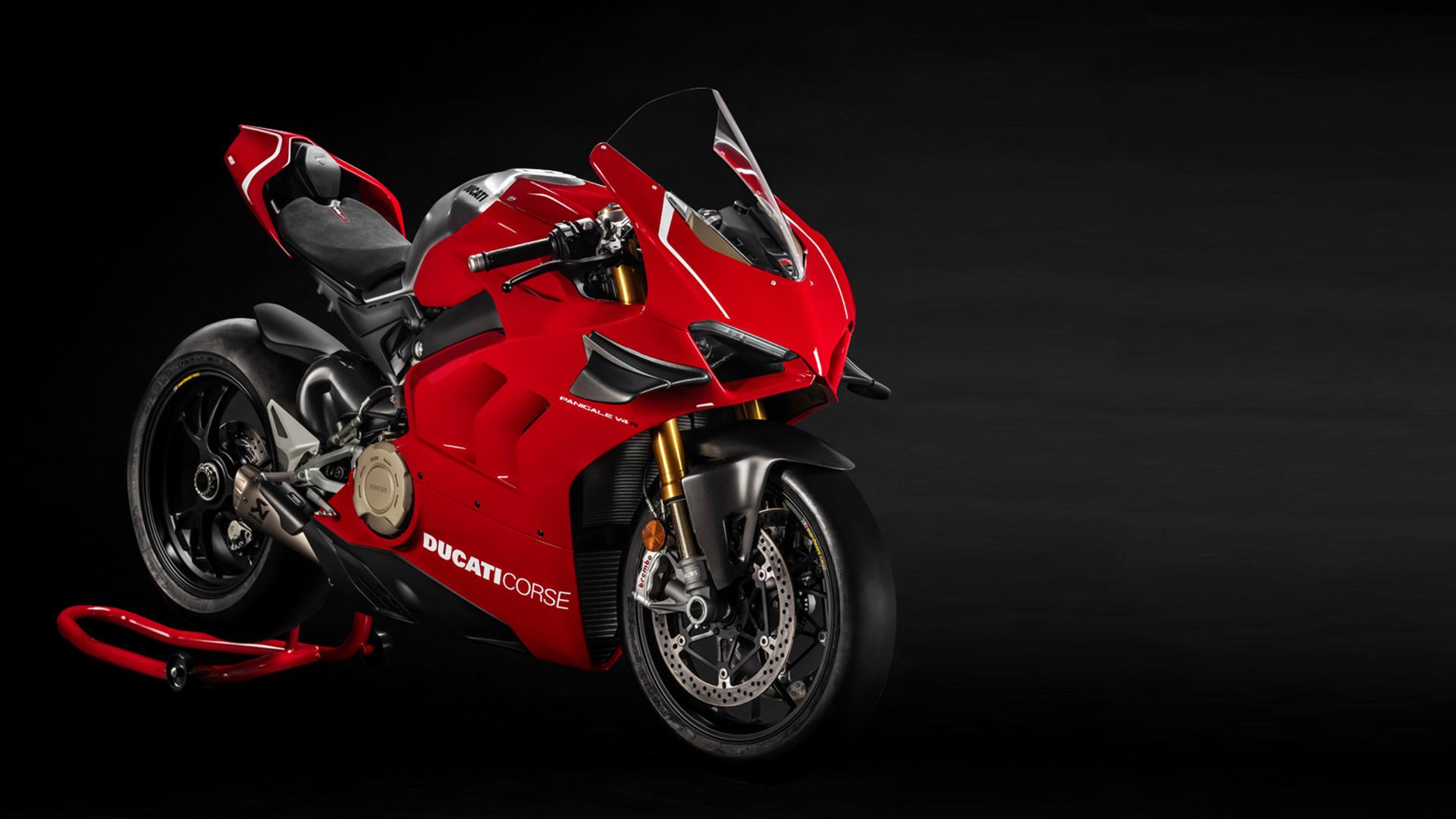 Ducati Panigale V4 Black Wallpapers