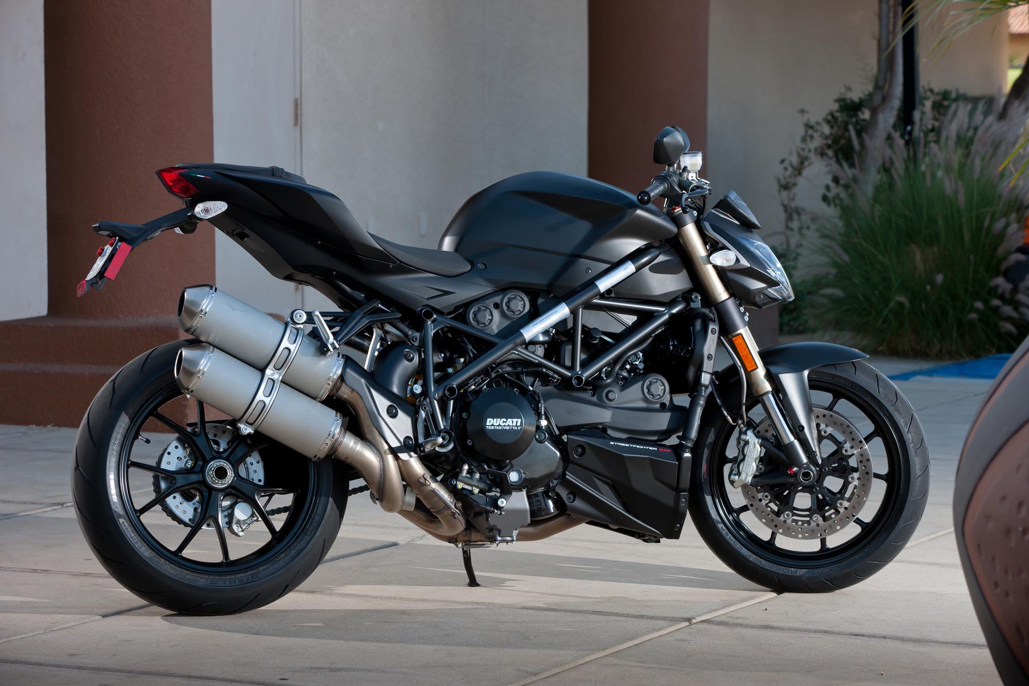 Ducati Streetfighter 848 Wallpapers