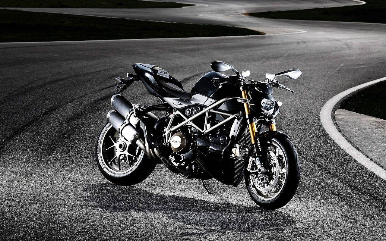 Ducati Streetfighter 848 Wallpapers