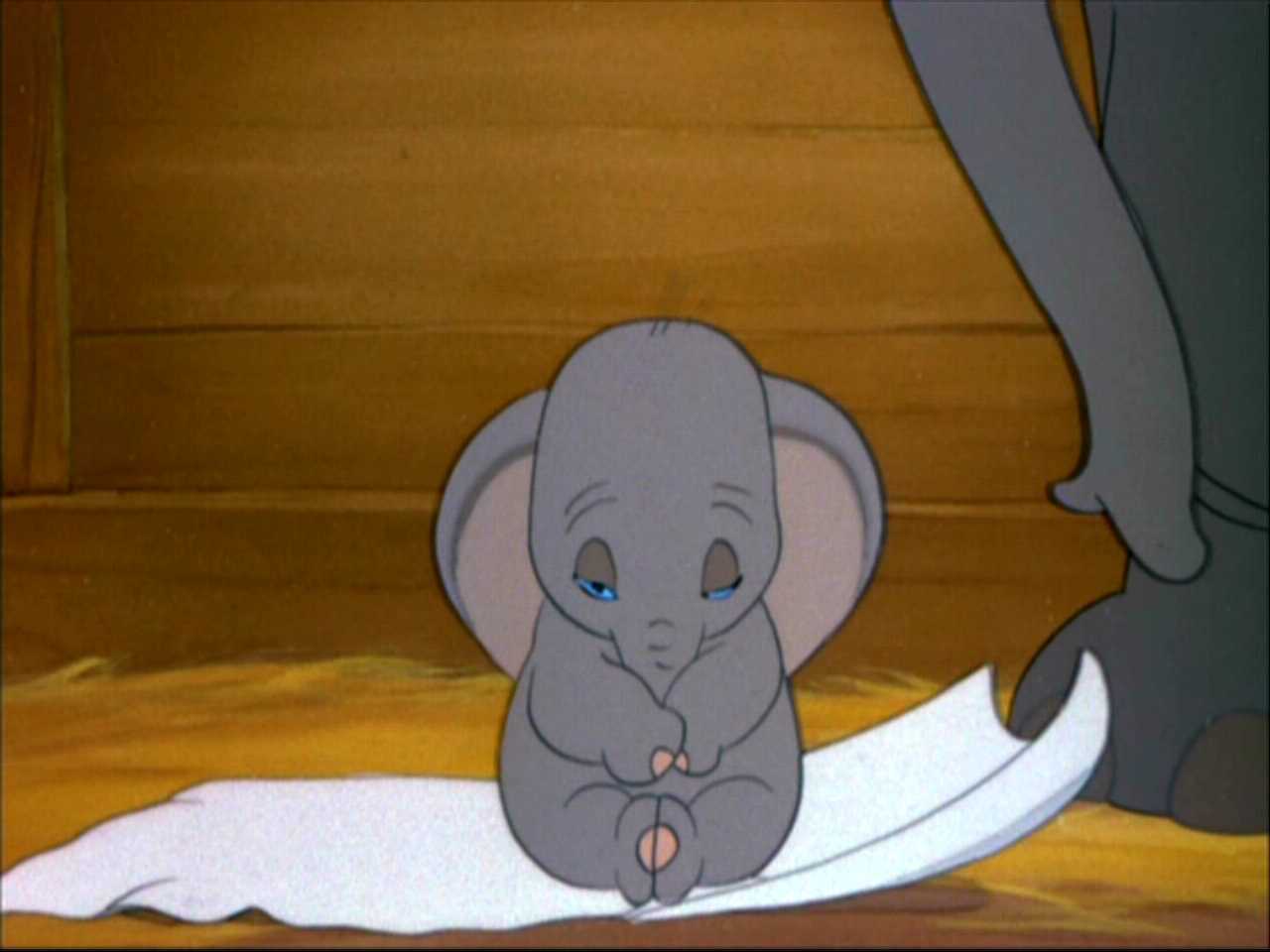 Dumbo Iphone Wallpapers