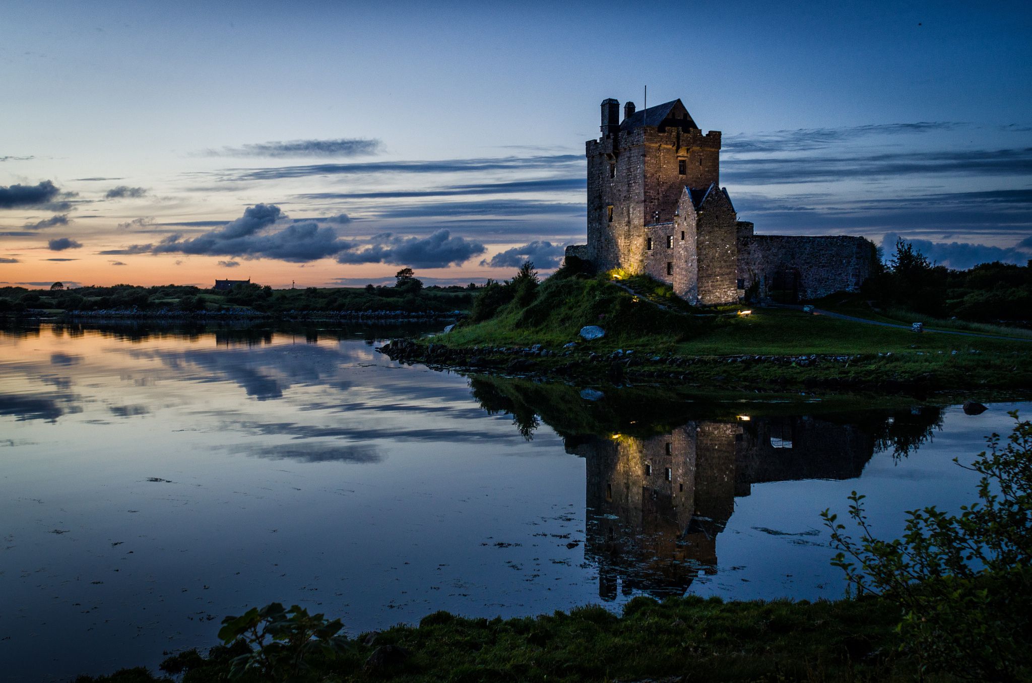 Dunguaire Castle Ireland Wallpapers