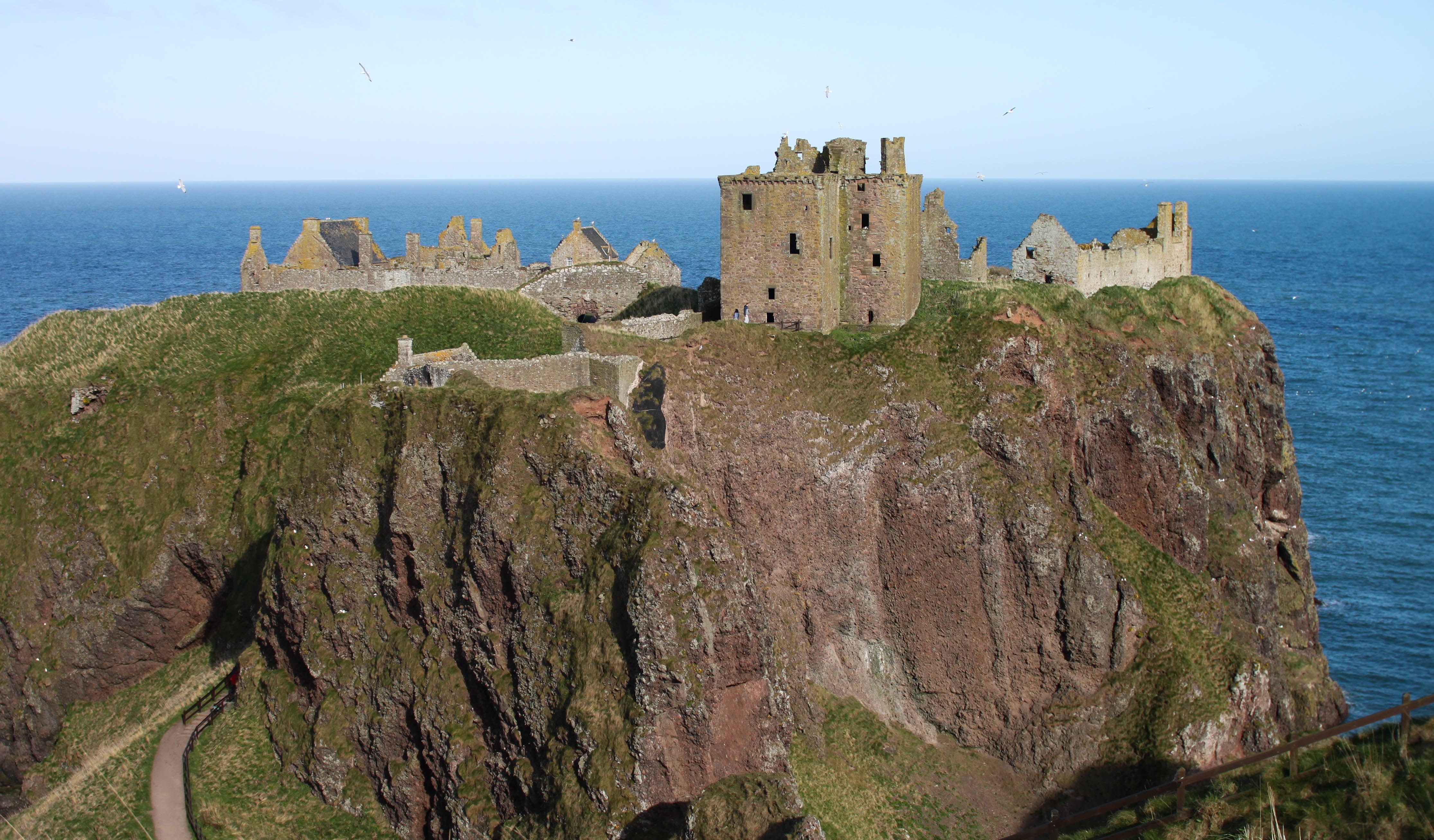 Dunnottar Castle Wallpapers