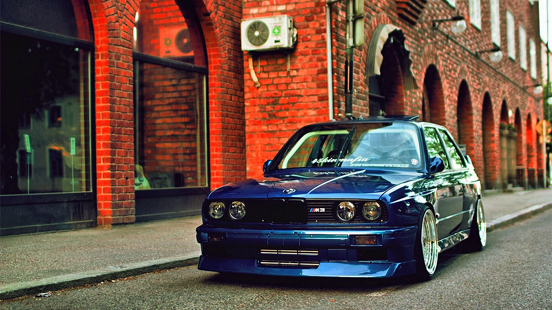 E30 Wallpapers