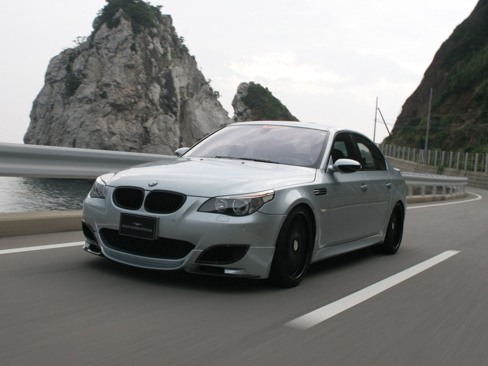 E60 M5 Wallpapers