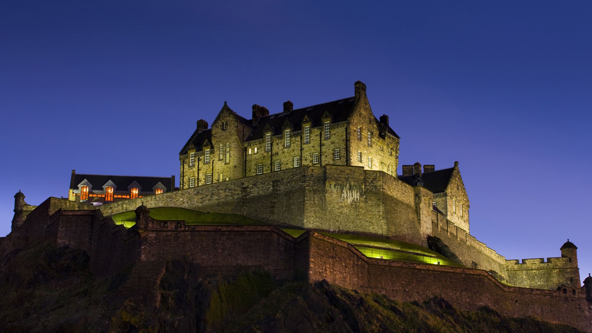 Edinburgh Castle Wallpapers