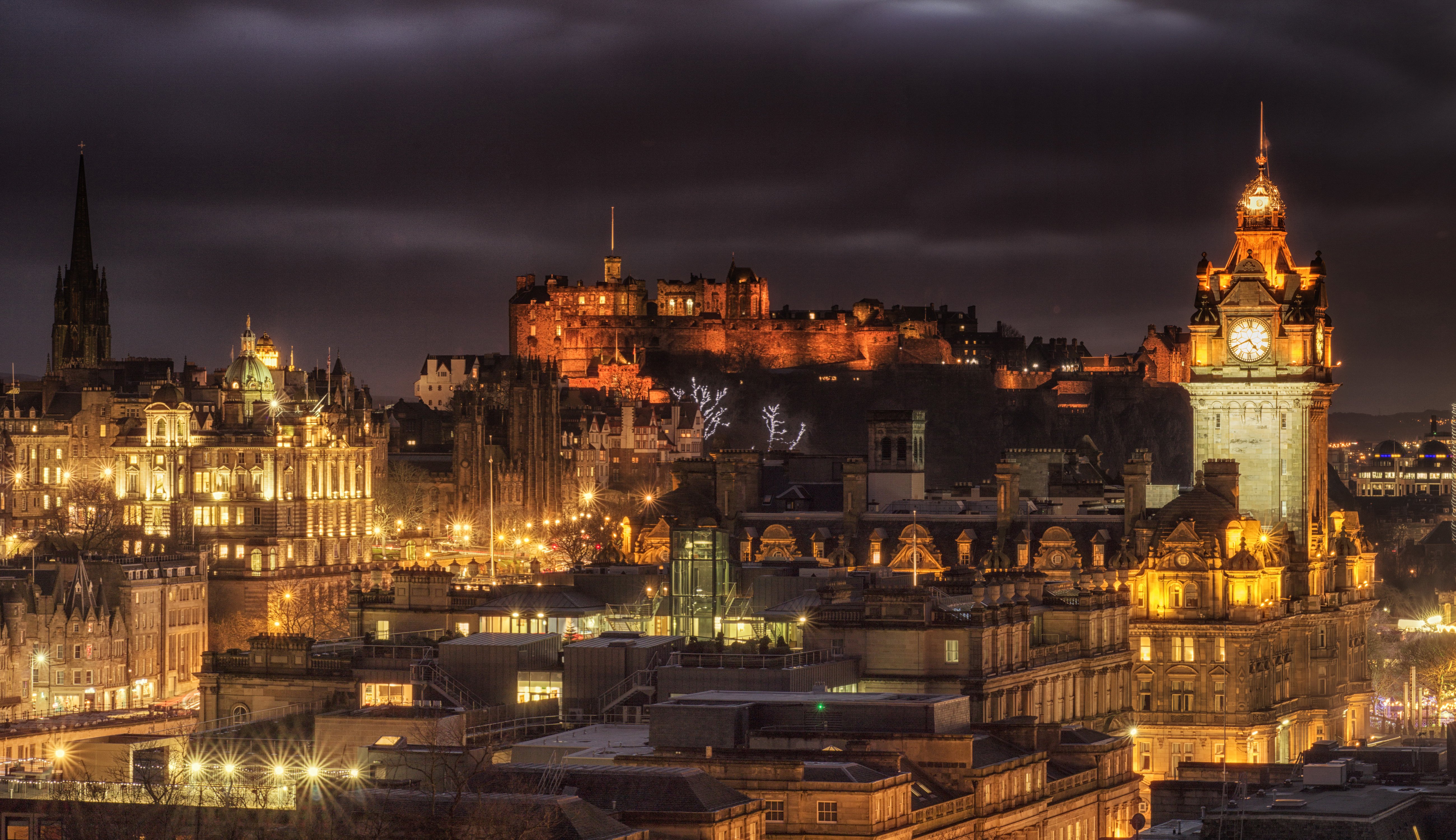 Edinburgh Castle Wallpapers