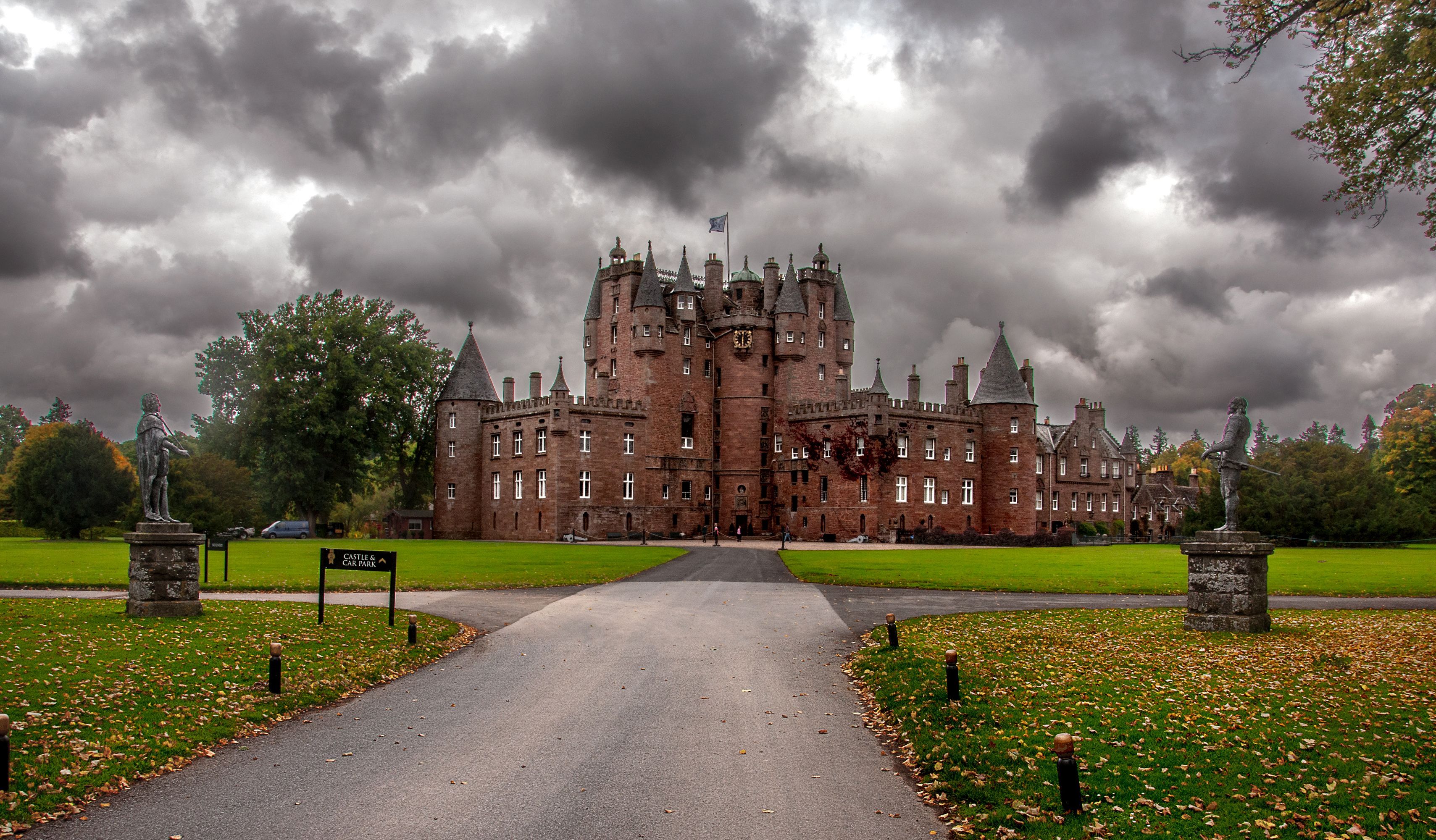 Edinburgh Castle Wallpapers