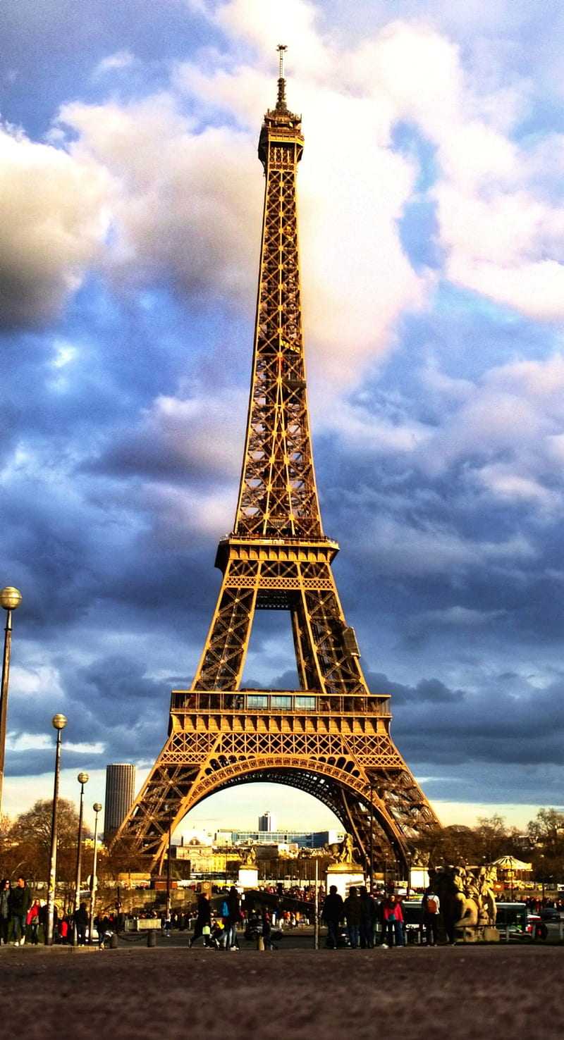 Eiffel Tower Wallpapers